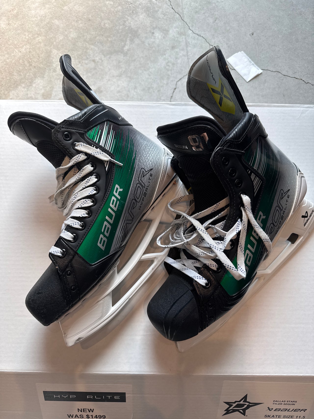 Bauer Hyperlite 2 Skate Size 11.5 New Regular Width Tyler Seguin Pro Stock