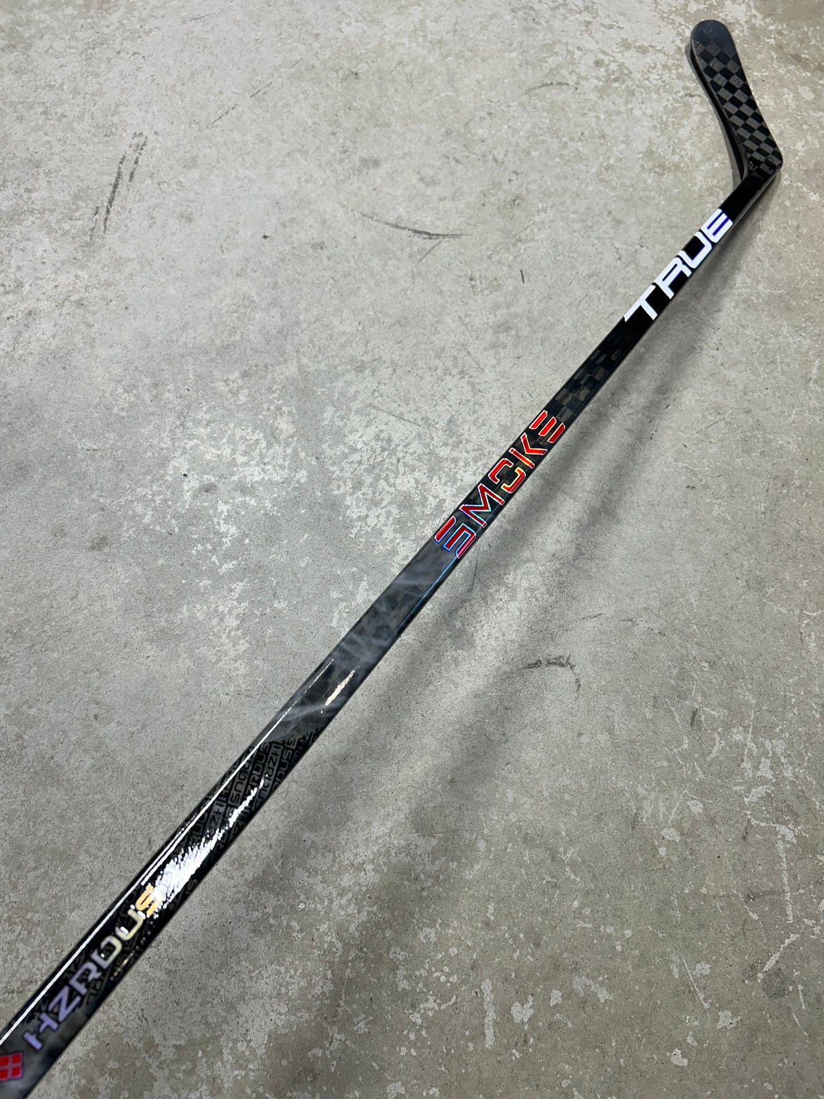 Left Hand 80 Flex Custom P28 True Hzrdus Smoke (New) Pro Stock
