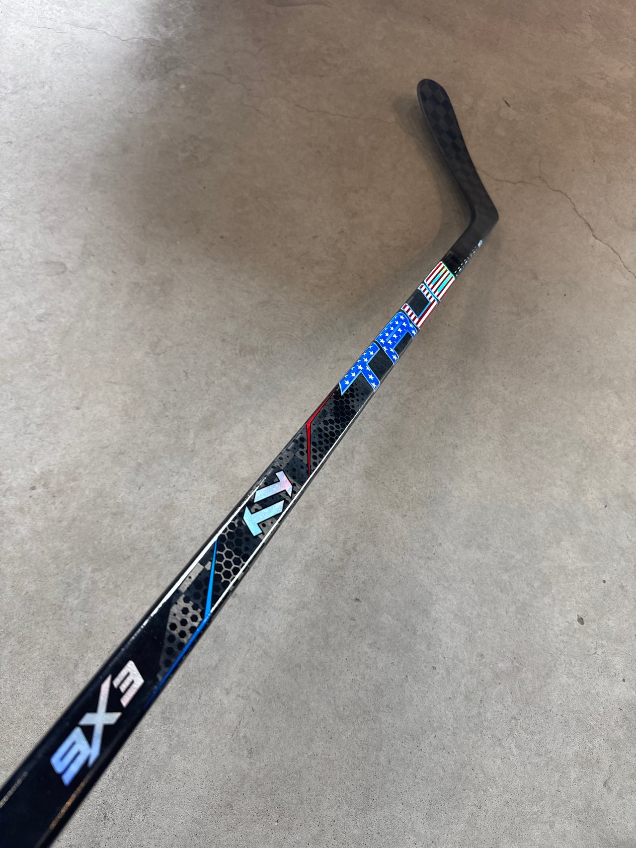 TRUE CATALYST 9x3 - 70 FLEX - P28- LEFT HAND - NEW