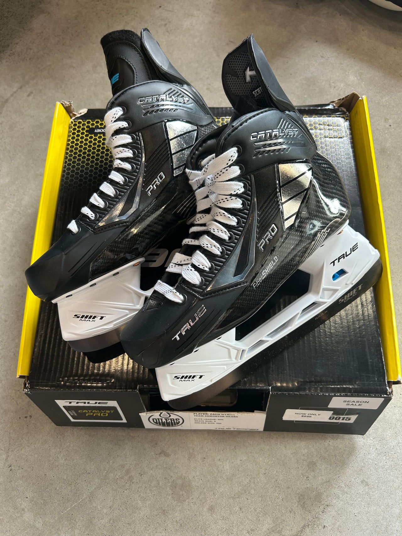 True Catalyst Pro Skate Size 9 New Regular Width Zach Hyman Pro Stock