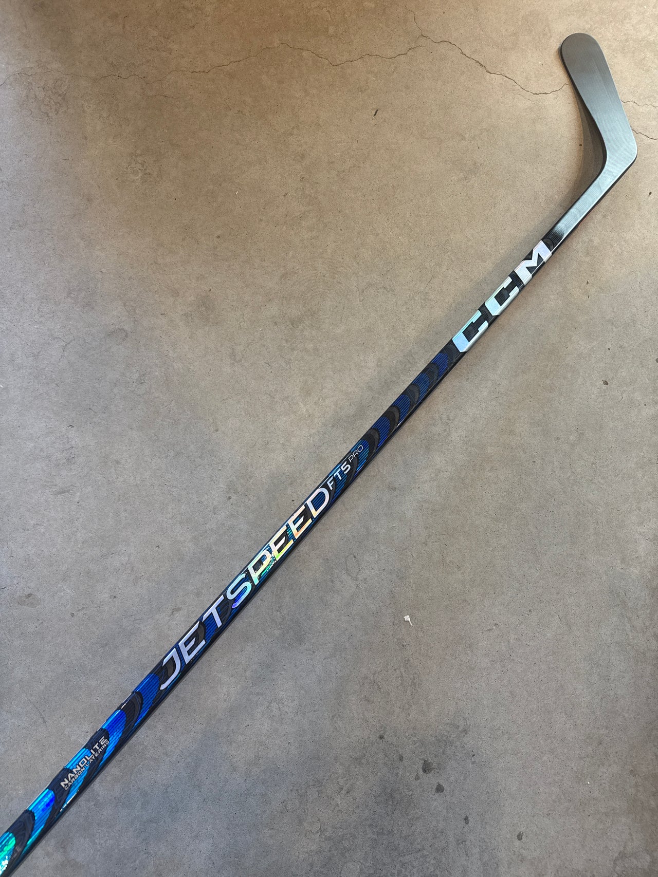 CCM JETSPEED FT5 PRO - 90 FLEX - P29 - LEFT HAND - NEW