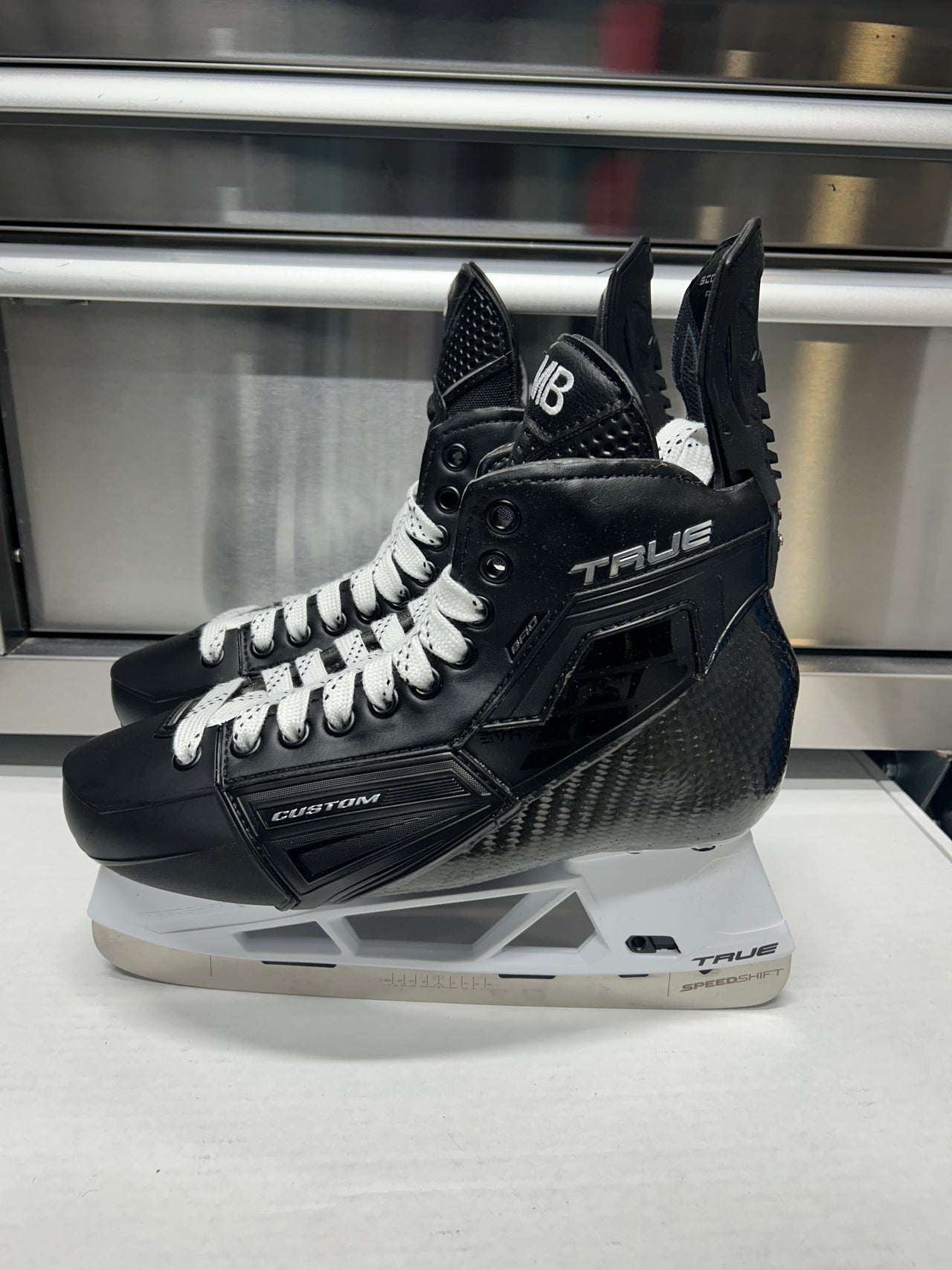 True SVH Custom Pro Skate Size 8.5 OHL Pro Stock (New)