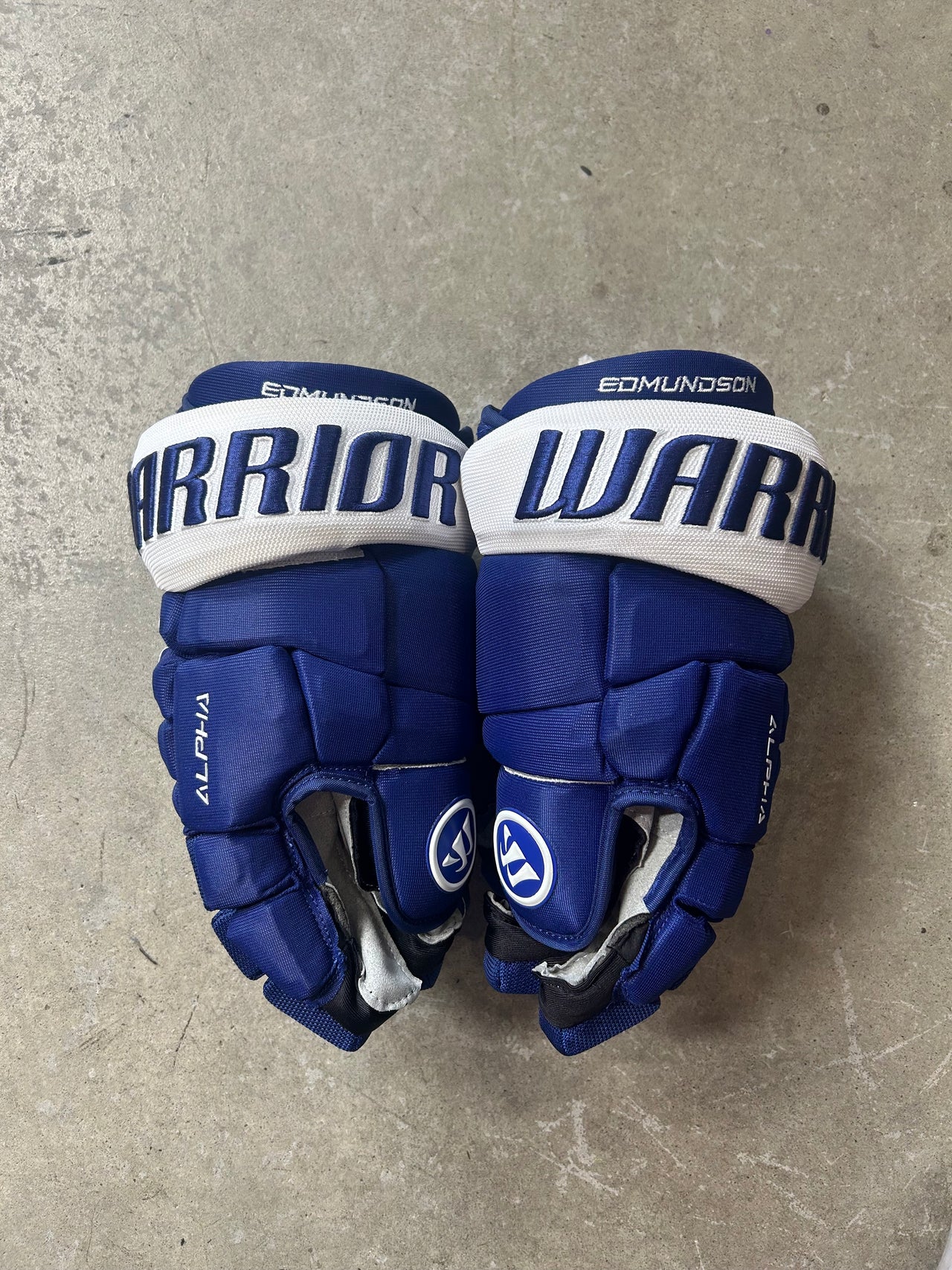15โ Warrior Alpha DX Hockey Gloves Toronto Maple Leafs Pro Stock New