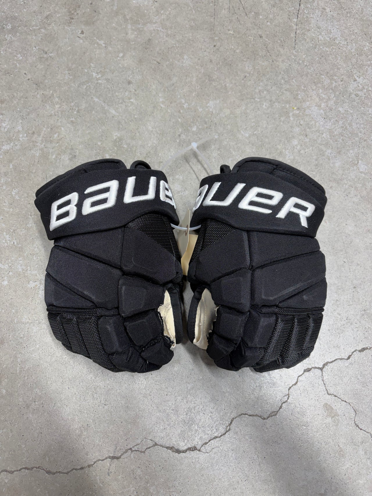 14” Bauer Vapor Hyperlite Gloves Dallas Stars (Like New) Pro Stock