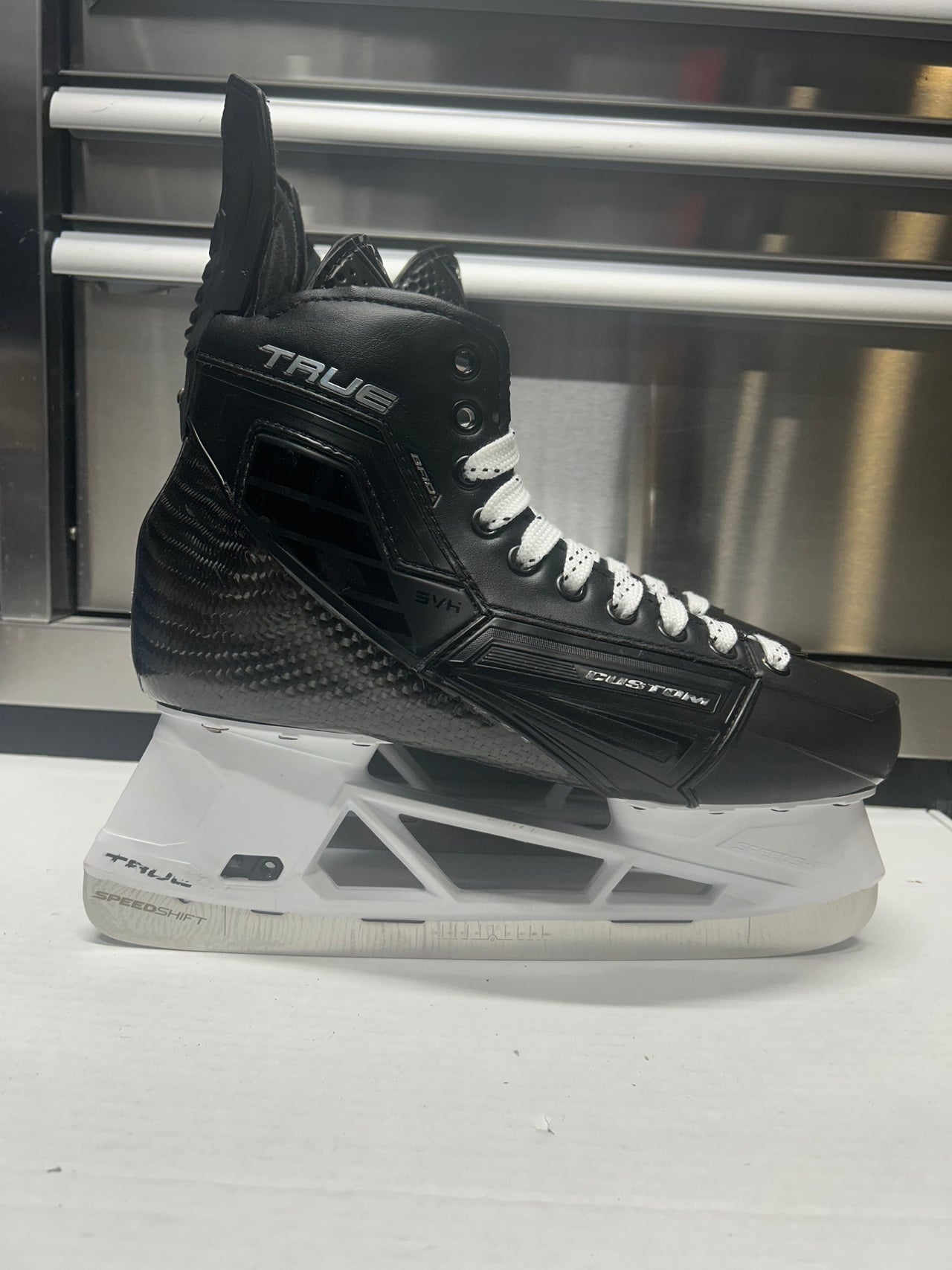 True SVH Custom Pro Skate Size 10 (Like New) NHL Pro Stock