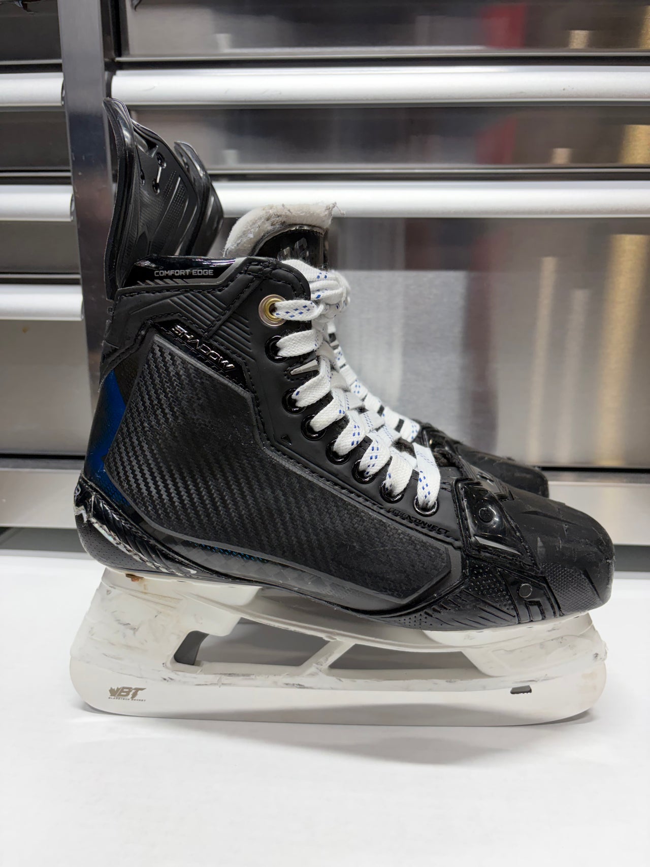 Bauer Shadow Skate Size 7 FIT 1 (Used) NICK ABRUZZESE Pro Stock
