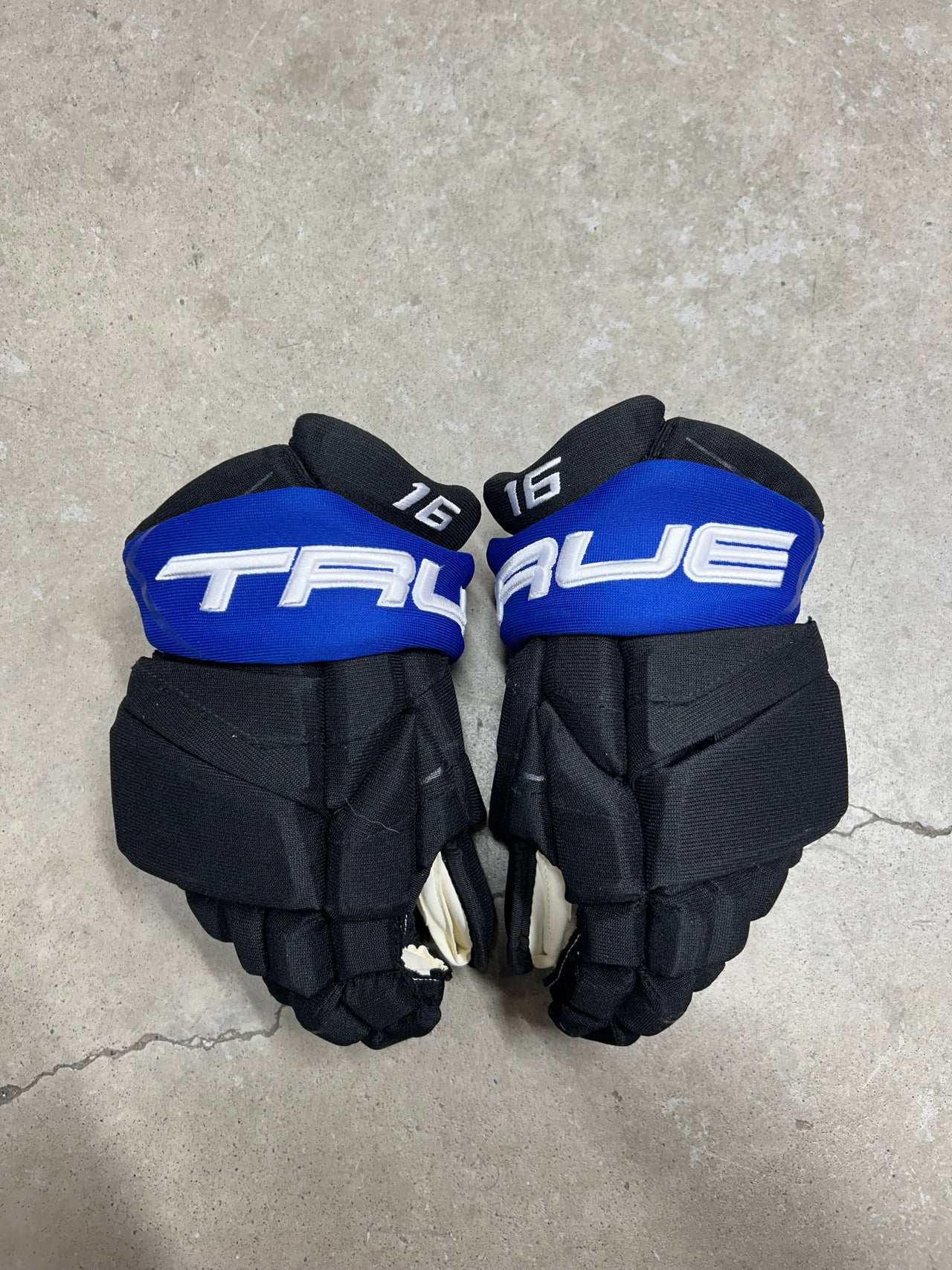 13” True Catalyst 9X Pro Stock Hockey Gloves Mitch Marner Toronto Maple Leafs