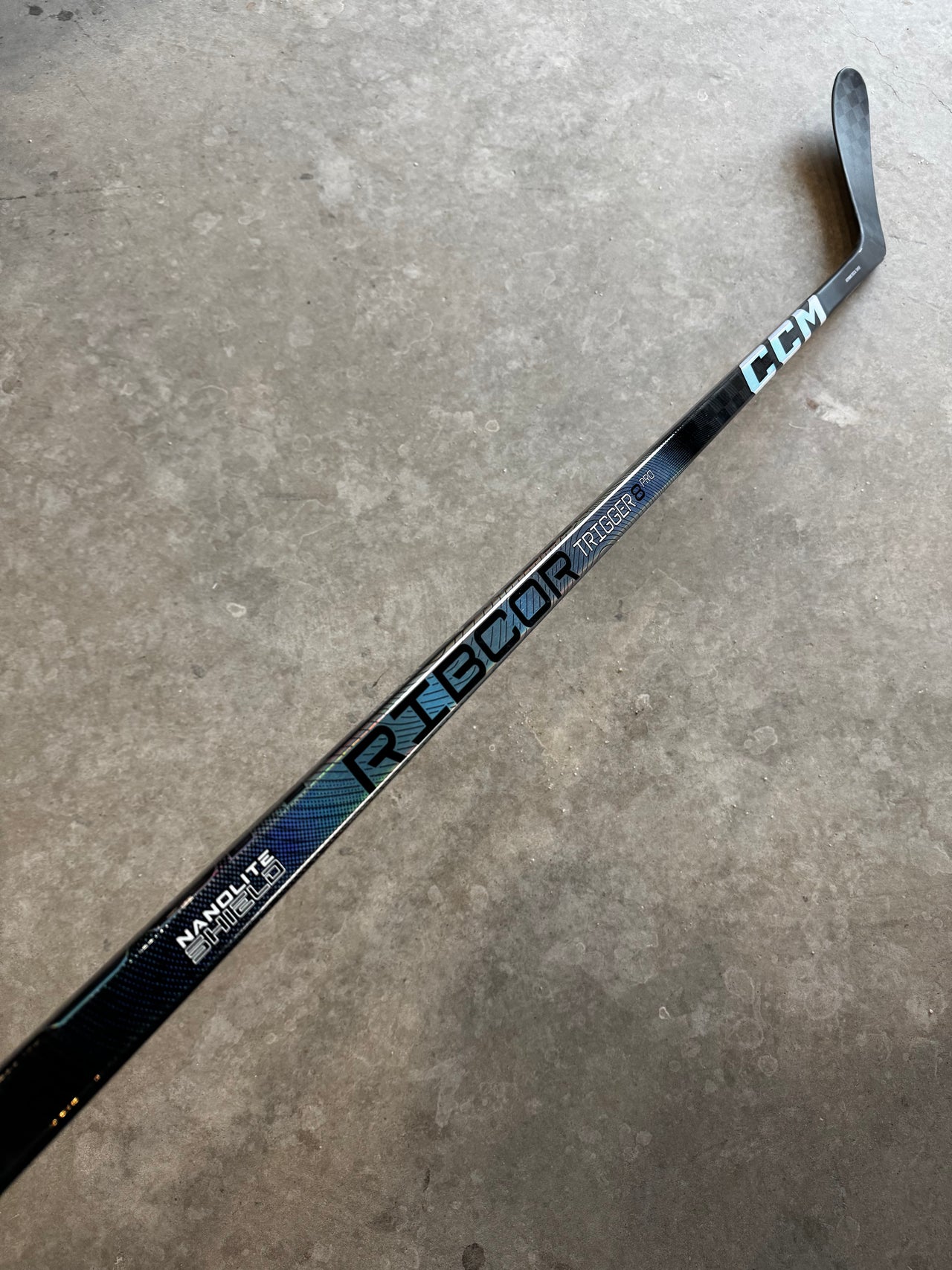 Left Hand 85 Flex P28 CCM Ribcor Trigger 8 Pro New