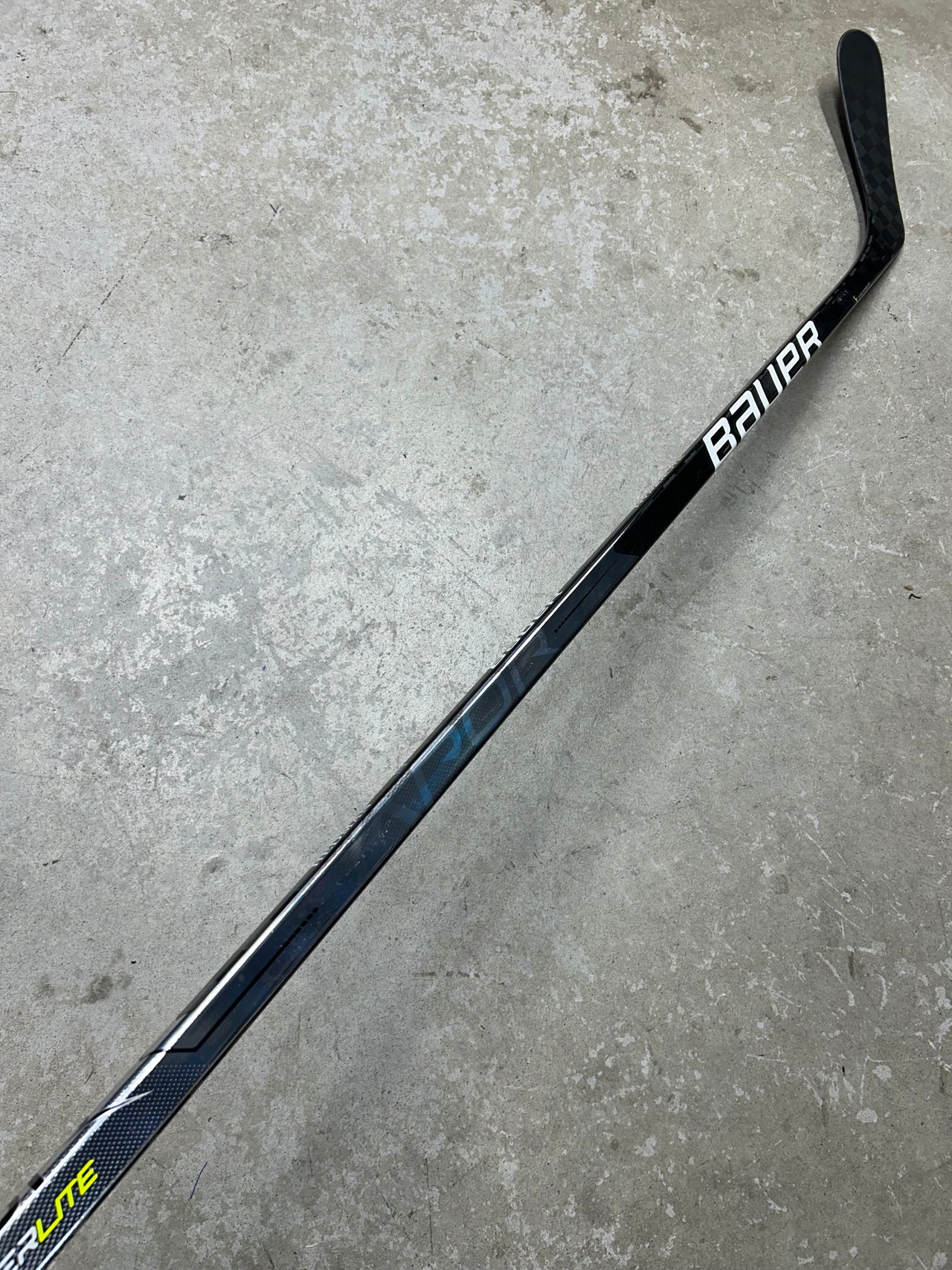 Left Hand 122 Flex P92 Bauer Hyperlite Pro Stock (New)