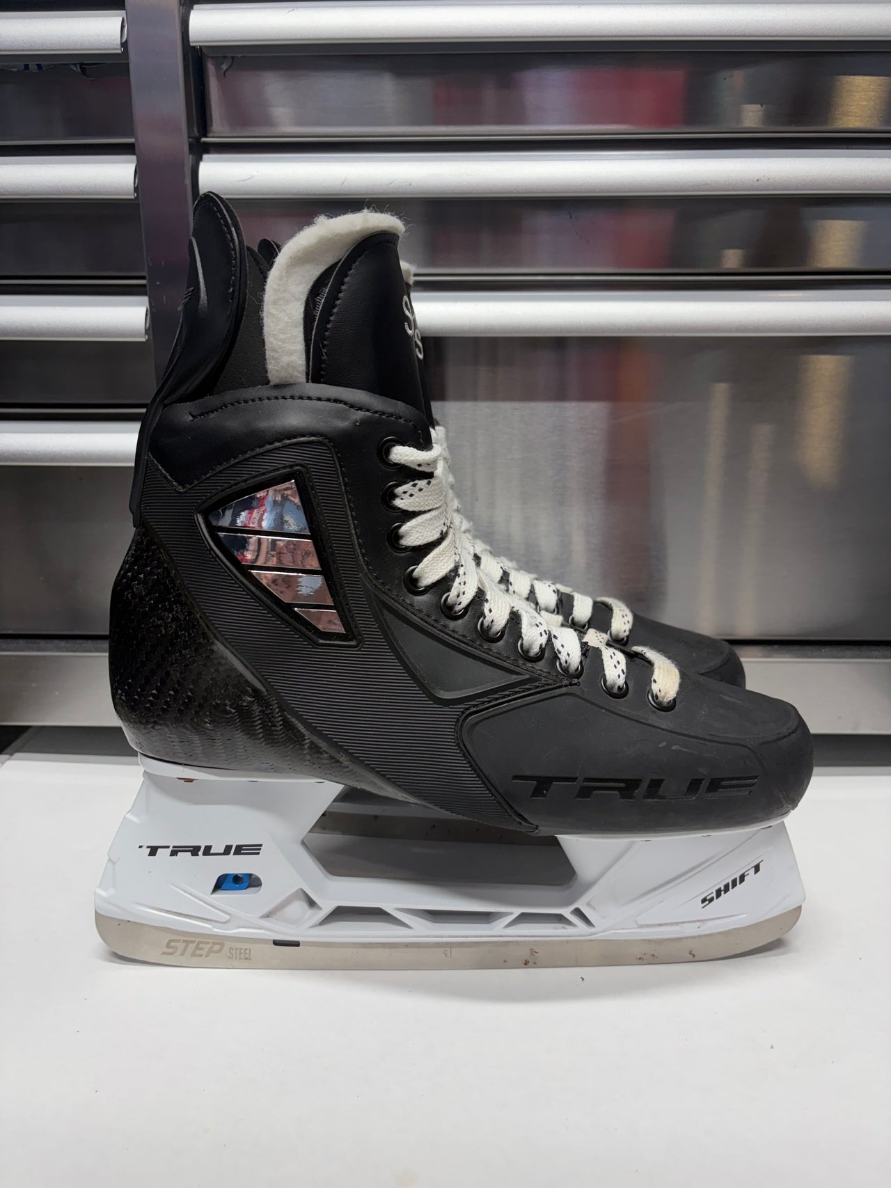True SVH Custom Pro Skate Size 10 Regular Width (New) NHL Pro Stock