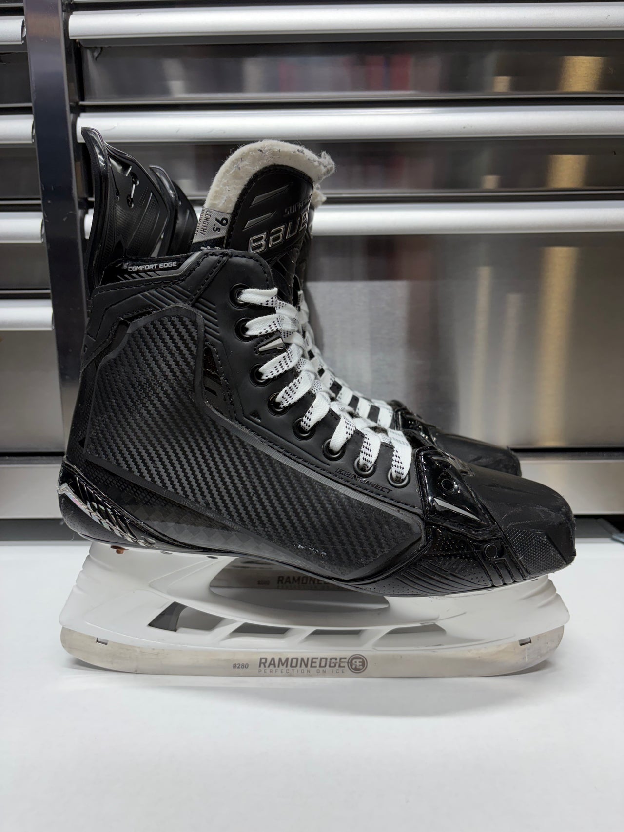 Bauer Shadow Skate Size 9.5 FIT 1 (Used) OHL Pro Stock