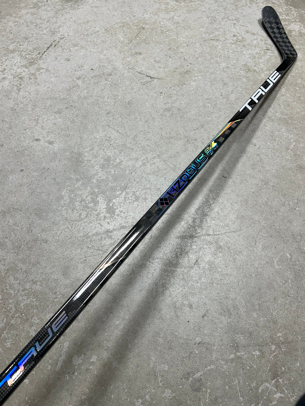 Left Hand 75 Flex P28M True Hzrdus 9x4 (New) Pro Stock