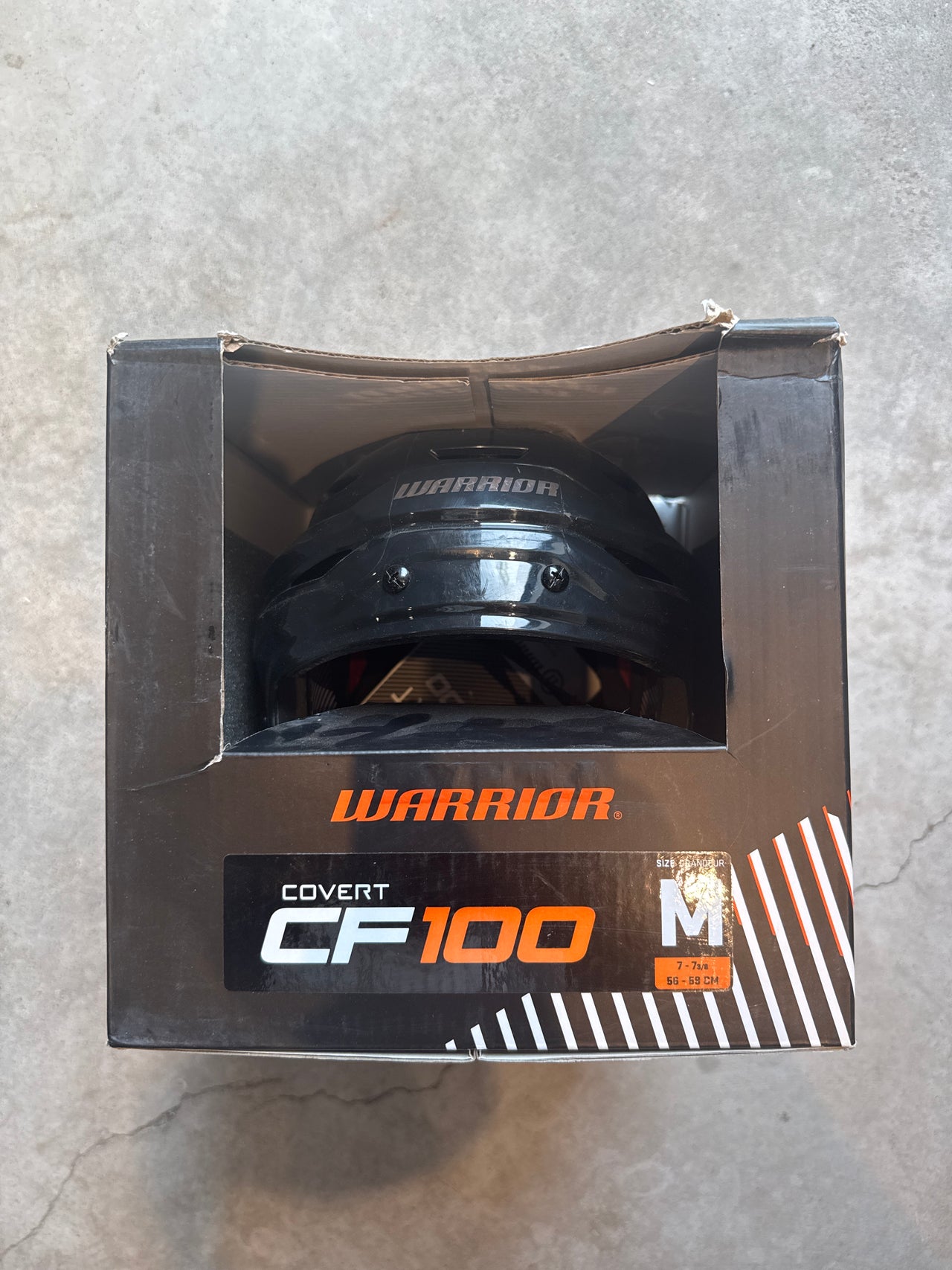 Medium Warrior Covert CF100 Chicago Blackhawks Helmet New