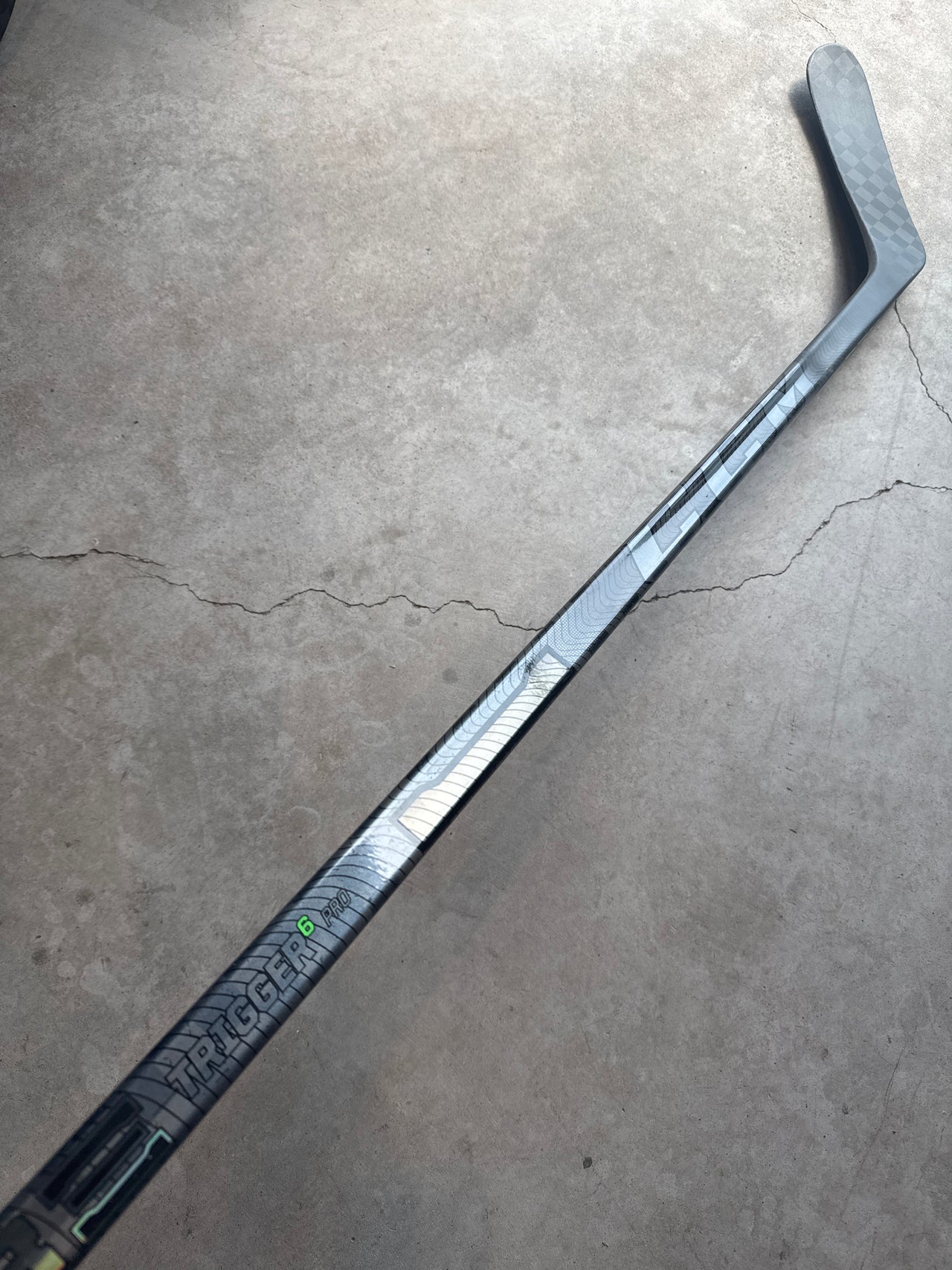 CCM TRIGGER 6 PRO - 85 FLEX - P28M - LEFT HAND - NEW