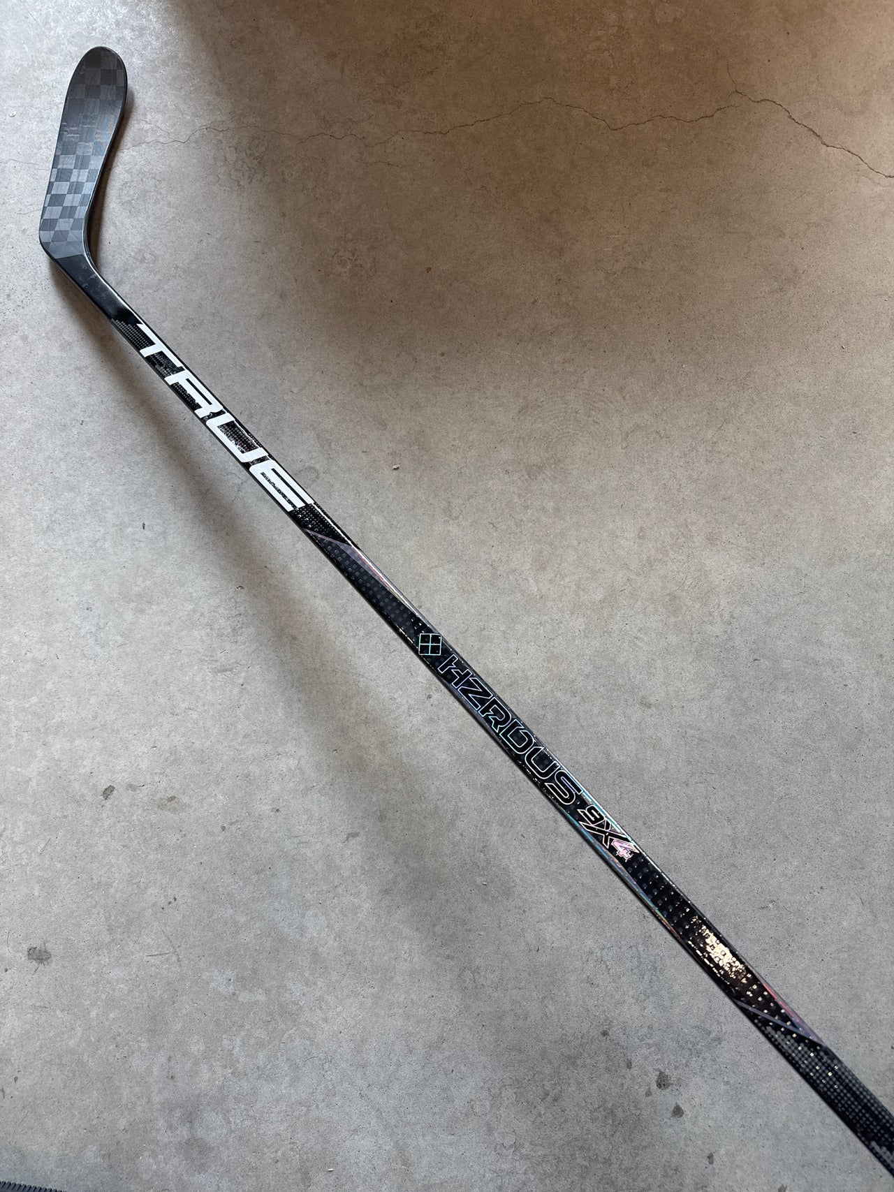 Right Hand 75 Flex Custom P28 True Hzrdus Smoke New (Wrapped as HZRDUS 9X4)