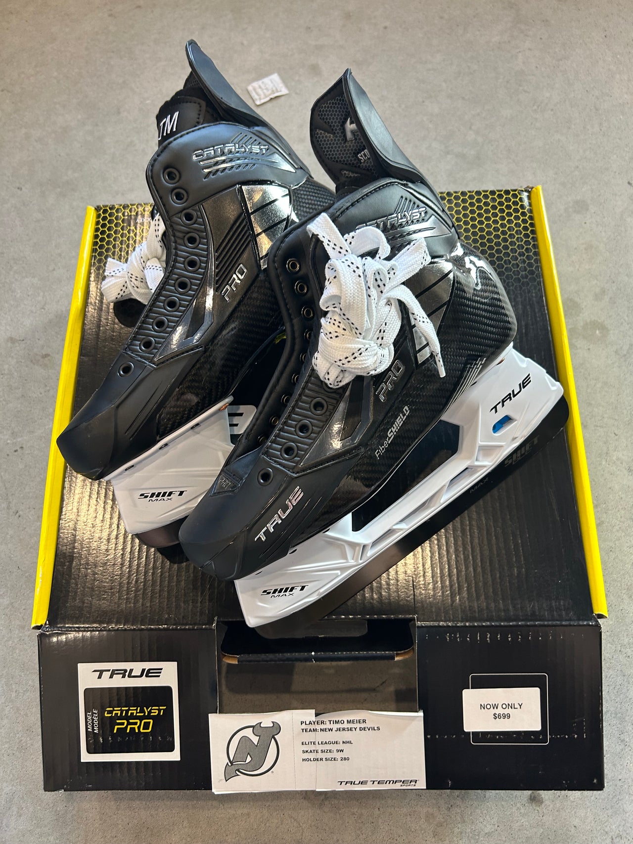 True Catalyst Pro Skate Size 9 New Wide Width Timo Meier Pro Stock