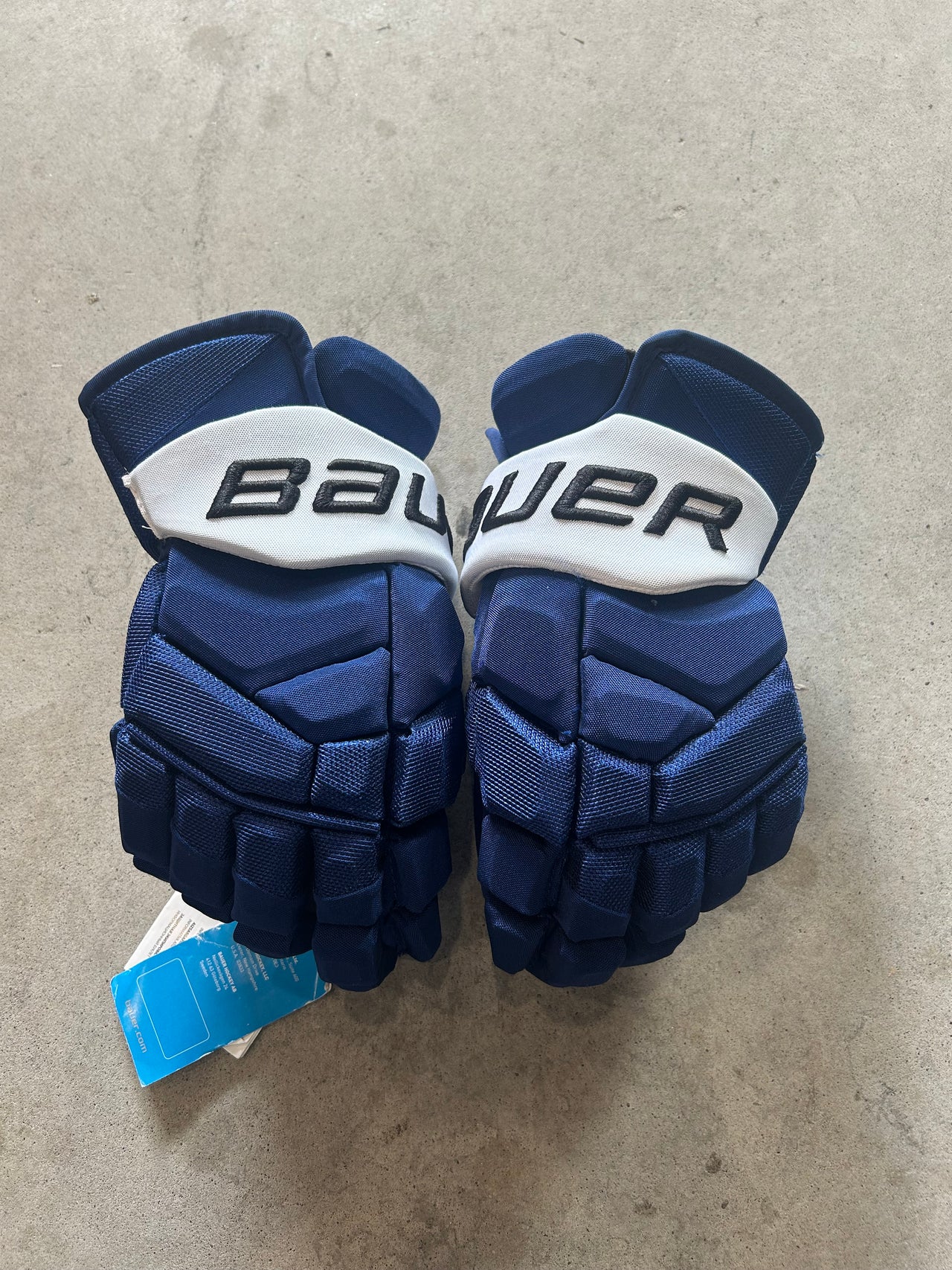 14” Bauer 2S Pro Custom Tampa Bay Lightning Gloves New