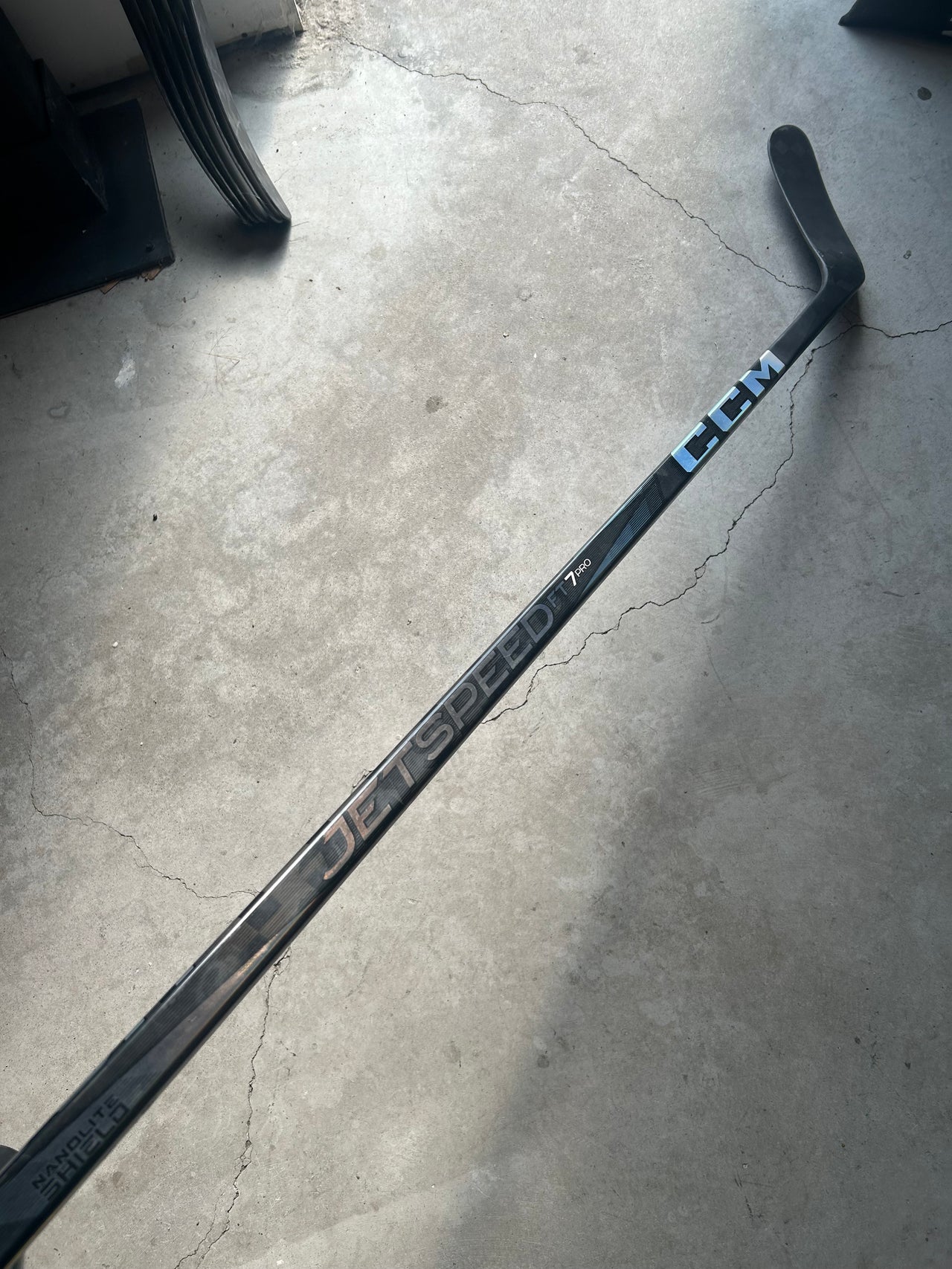 Left Hand 85 Flex Custom P28M CCM Jetspeed FT7 Pro New