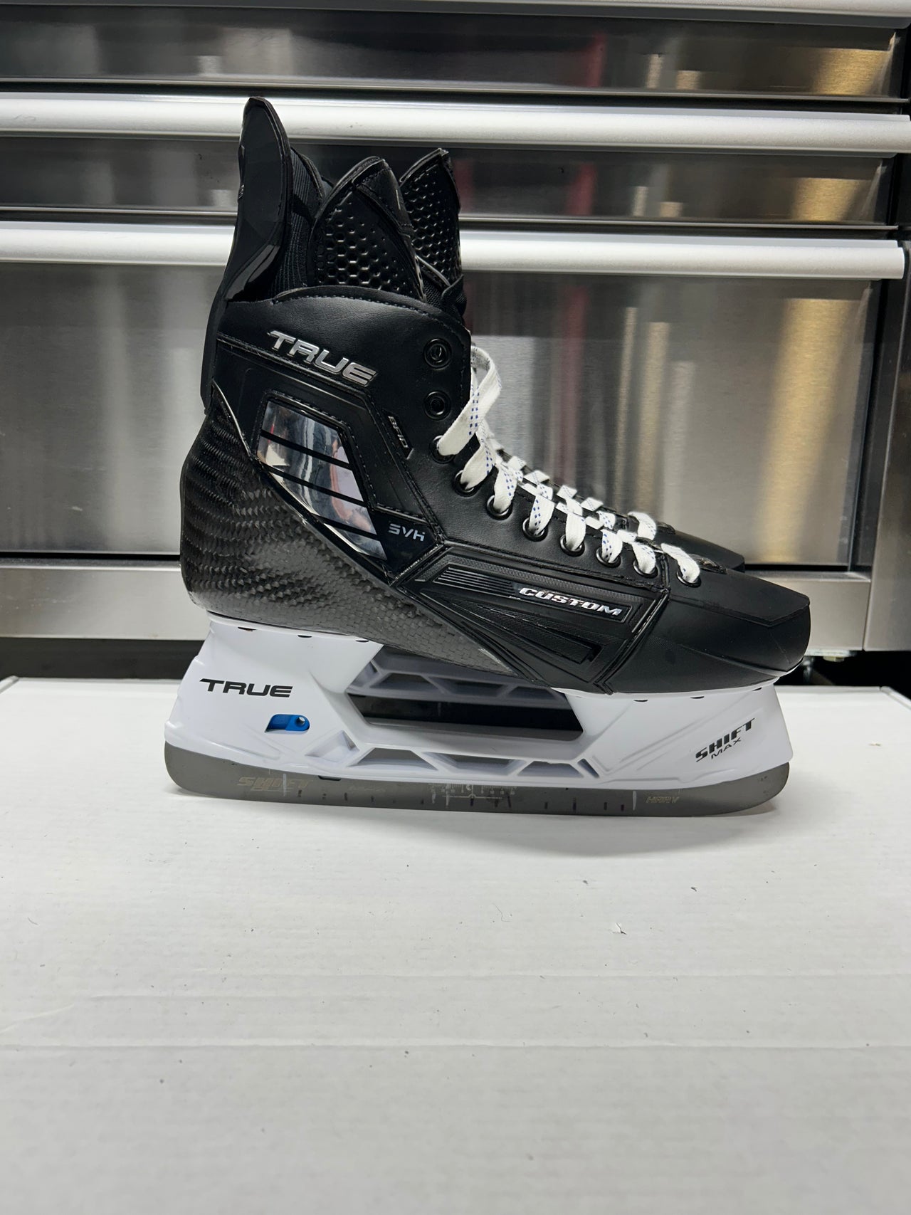True SVH Custom Pro Skate Size 10 Regular Width (New) NHL Pro Stock