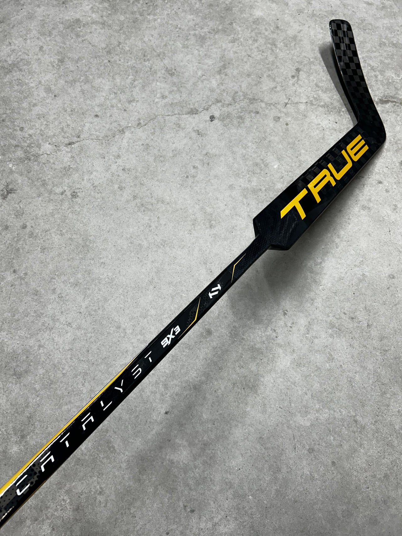 Left Hand 24” True 9X3 Catalyst Pro Stock NHL Goalie Stick