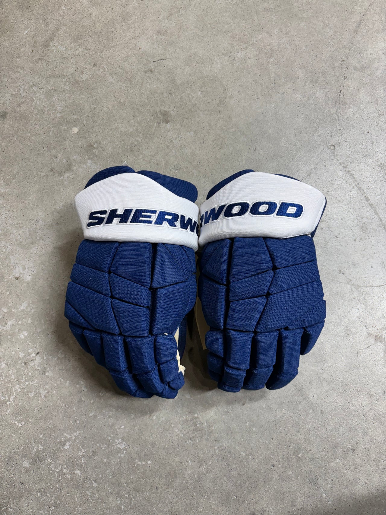 13” Sherwood Code 3 Pro Stock Hockey Gloves Alex Nylander Toronto Maple Leafs New