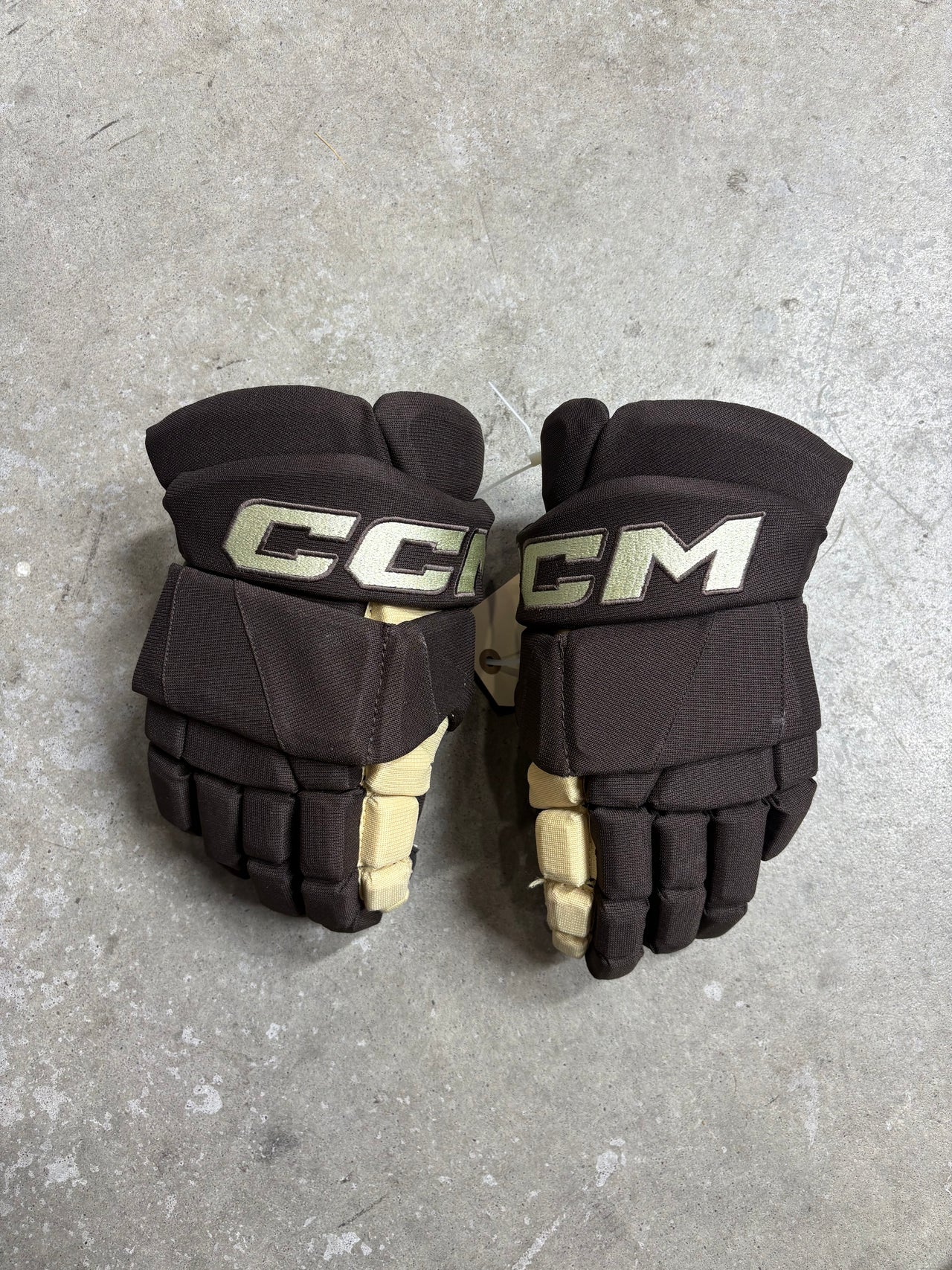 13” CCM Pro Stock NCAA Hockey Gloves (New)