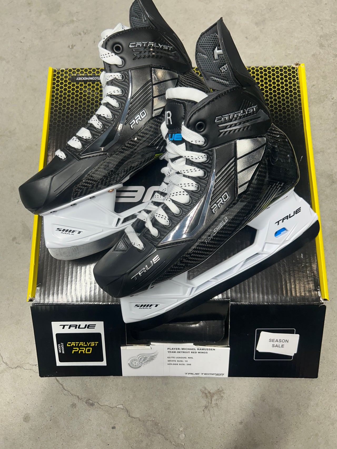 True Catalyst Pro Skate Size 10 New Regular Width Micheal Ramussen Pro Stock