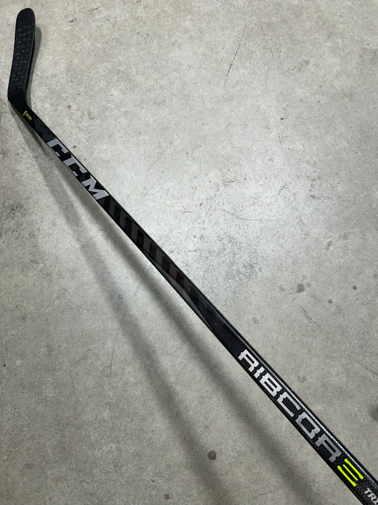 Right Hand 65 Flex Custom P88 CCM Ribcor Trigger 2 PMT Pro Stock (Used)