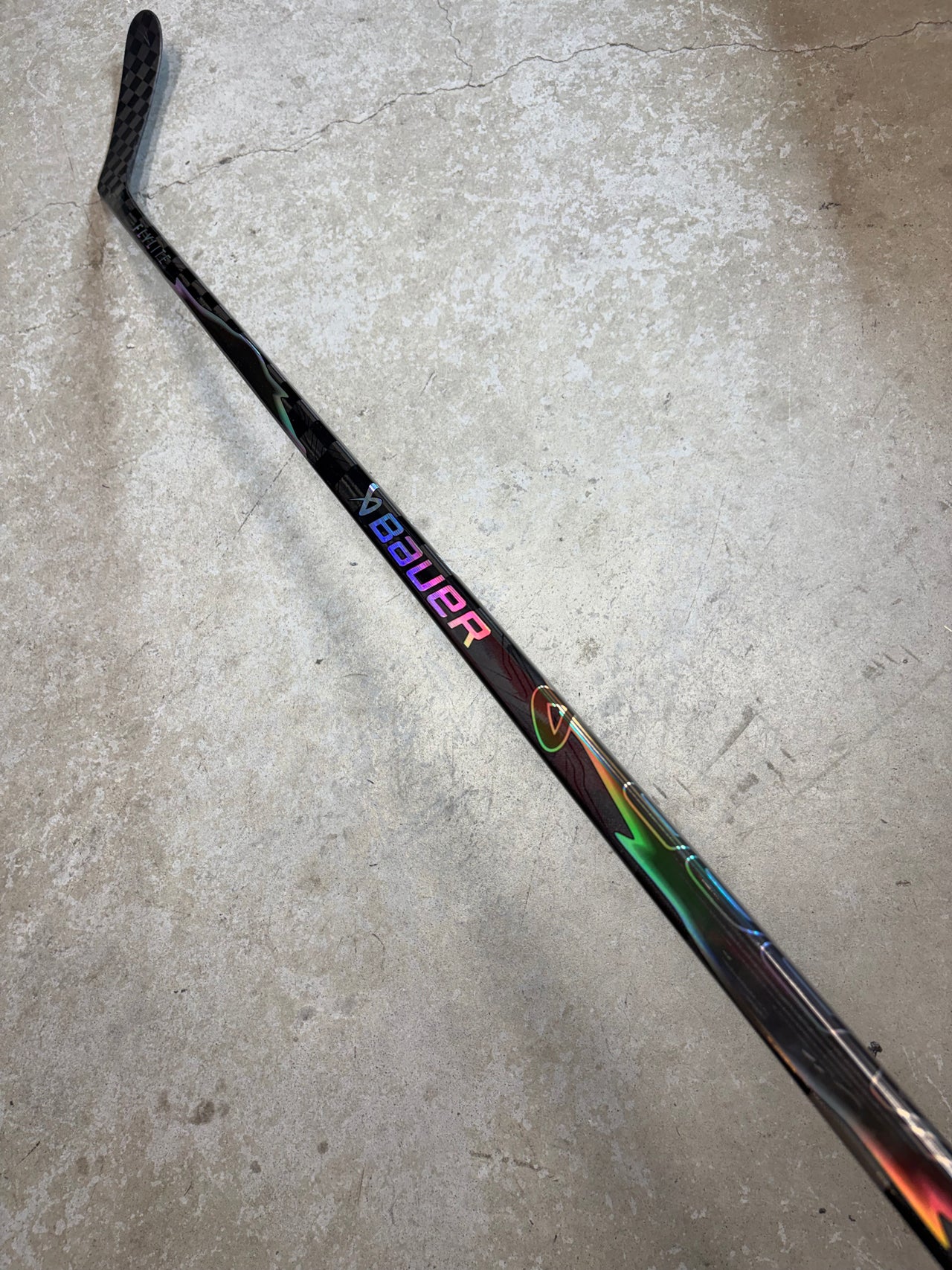 Right Hand 82 Flex P28M Bauer Flylite (Like New) OHL Pro Stock