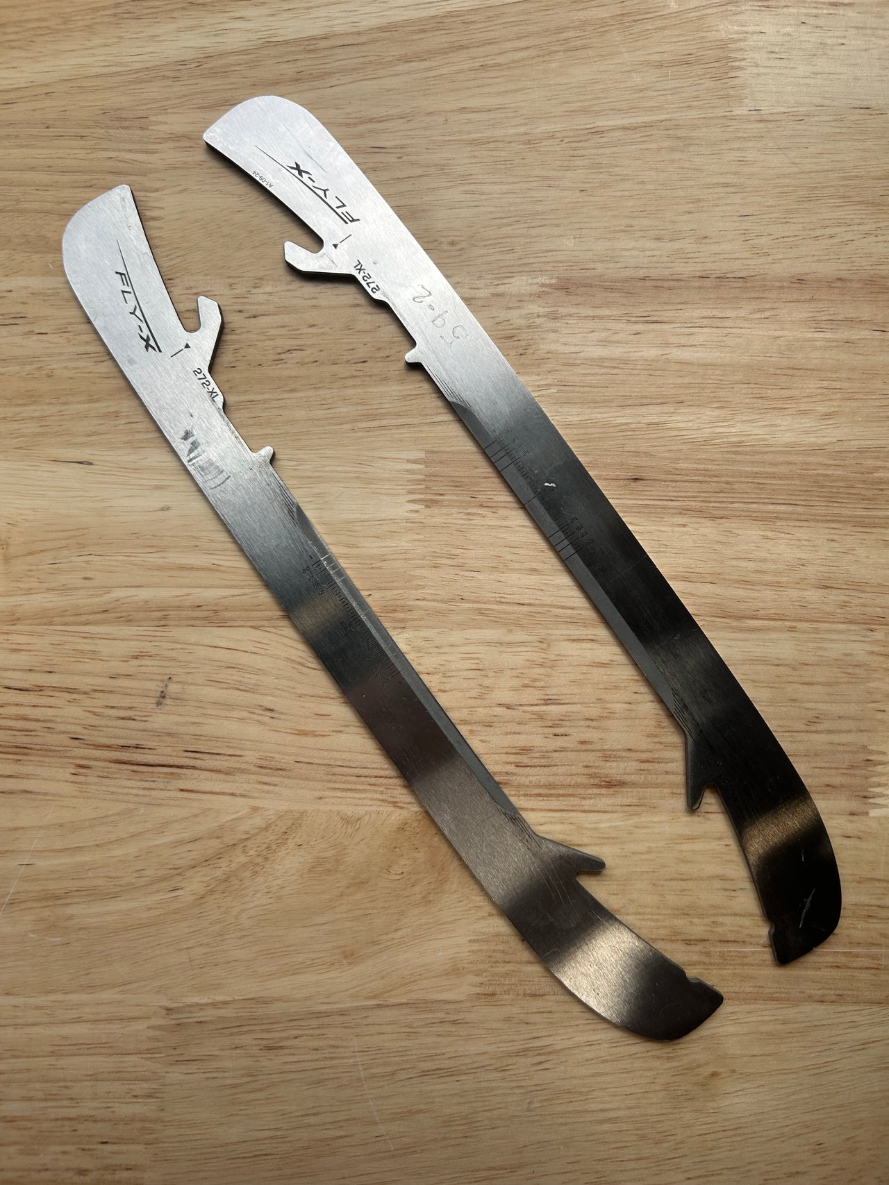 272mm Bauer FLY-X (Used) Buffalo Sabres Pro Stock (Blade/Runner)