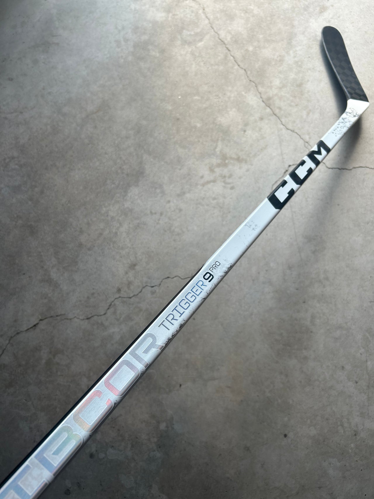 Left Hand 95 Flex P88 CCM Ribcor Trigger 9 Pro White Edition New