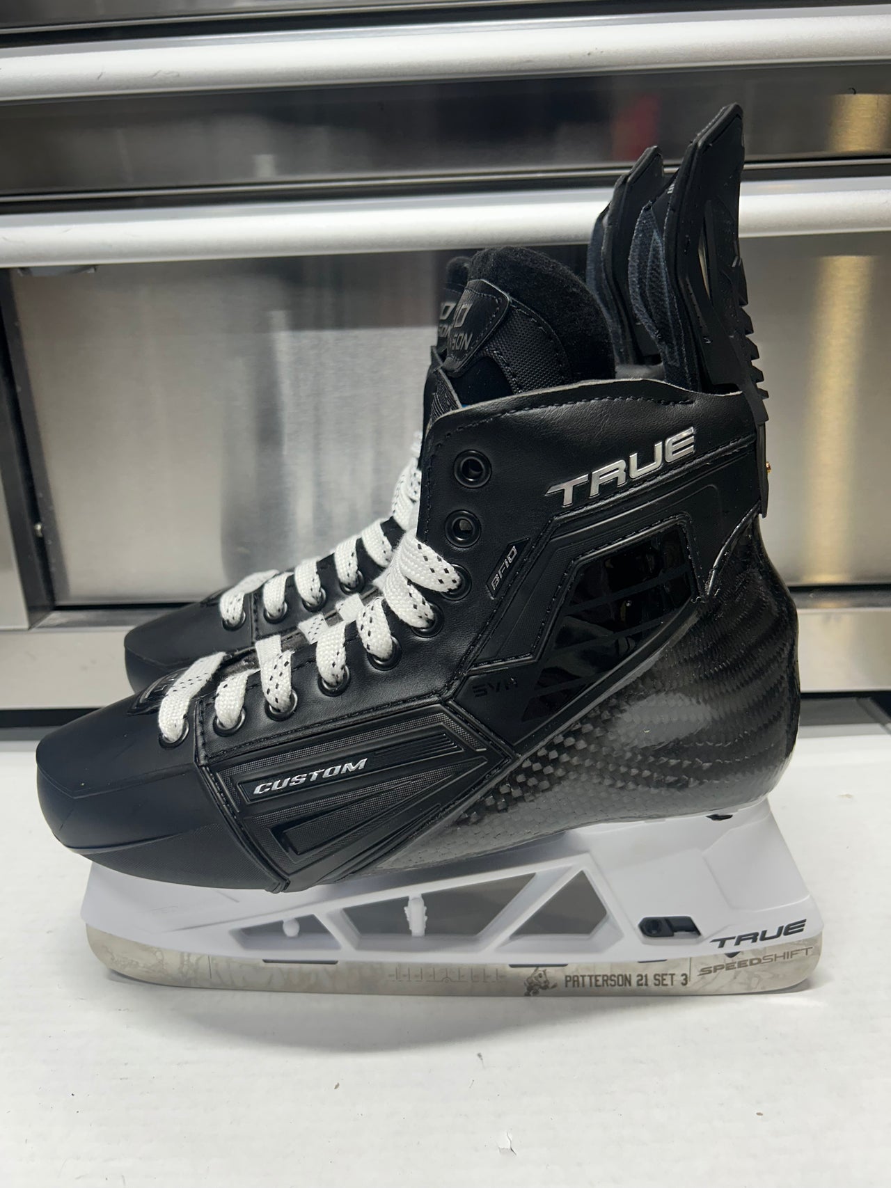 True SVH Custom Pro Skate Size 7 (New) OHL Pro Stock