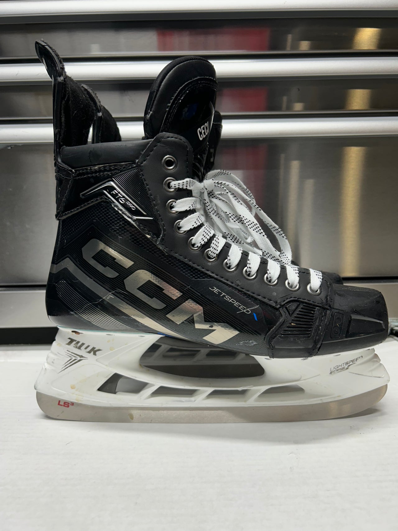CCM Jetspeed FT6 Pro Skate Size 10.5 Used Wide Width NHL Cody Ceci Pro Stock