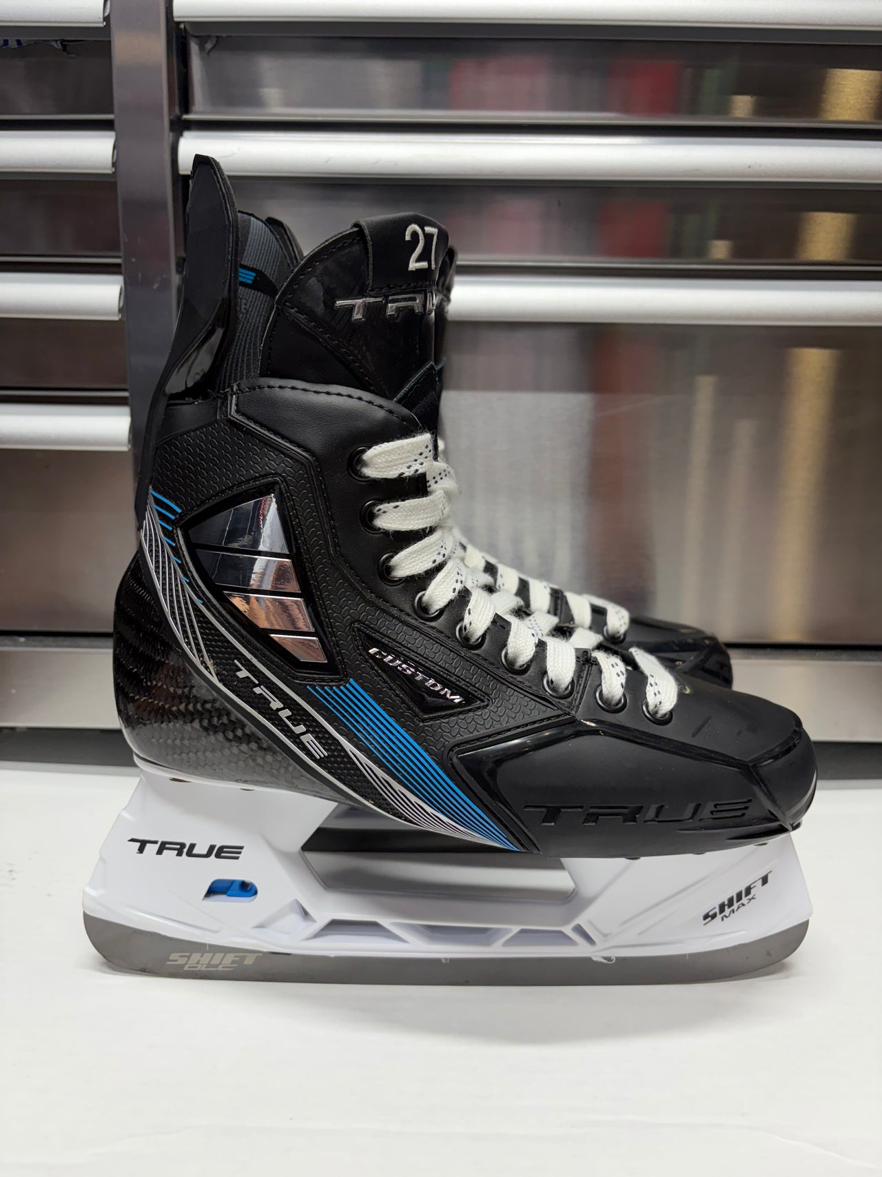 True SVH Custom Pro Skate Size 7.5 Regular Width (New) NHL Pro Stock