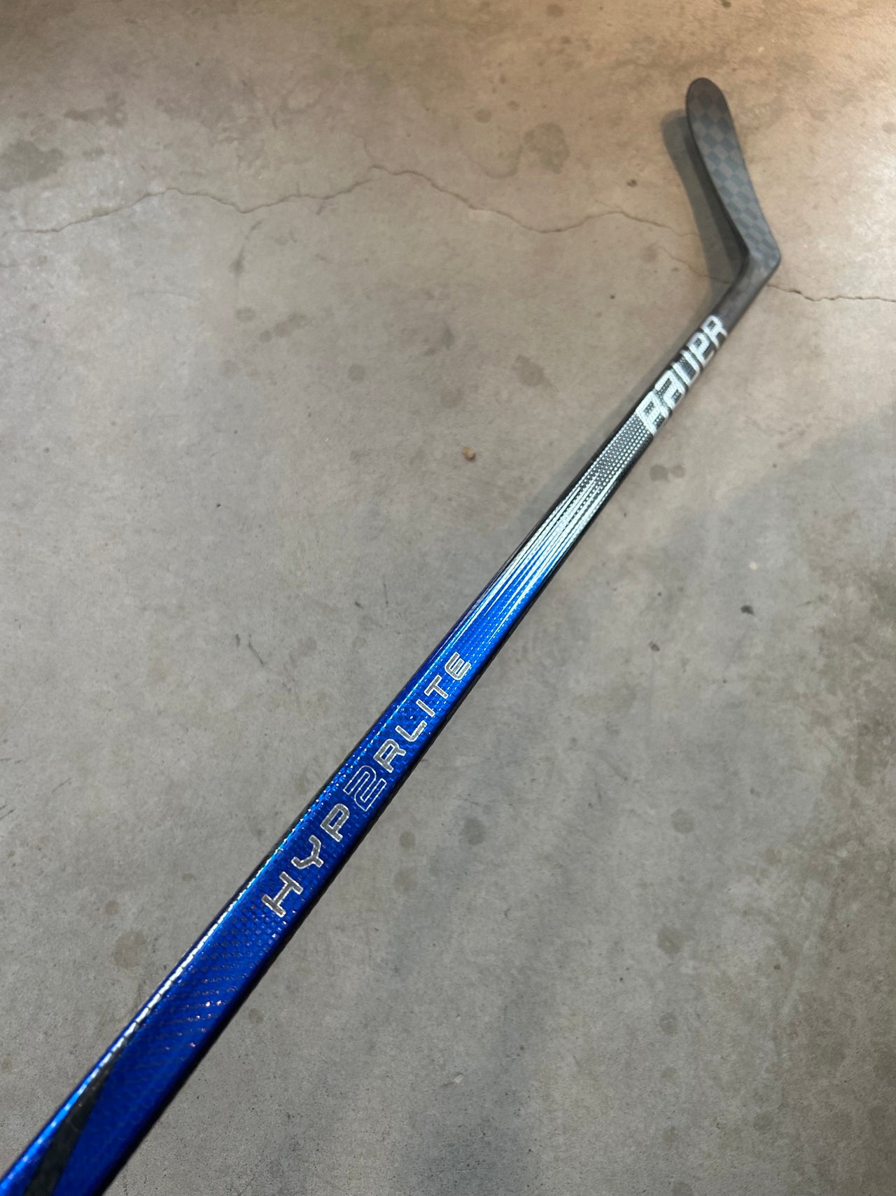 Left Hand 87 Flex P28M Bauer Hyperlite 2 New (Minor Damage)