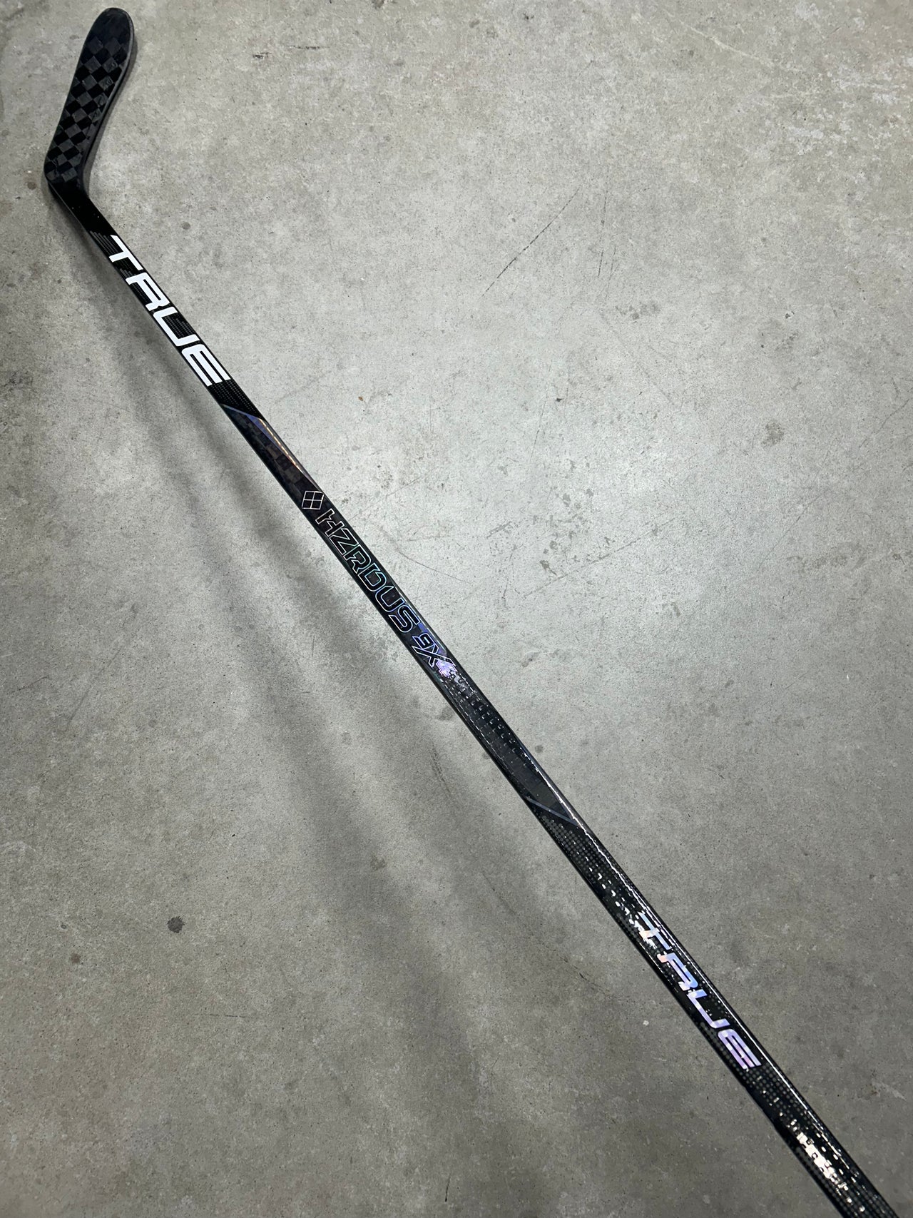 Right Hand 85 Flex P28 True Hzrdus 9X4 Pro Stock (New)