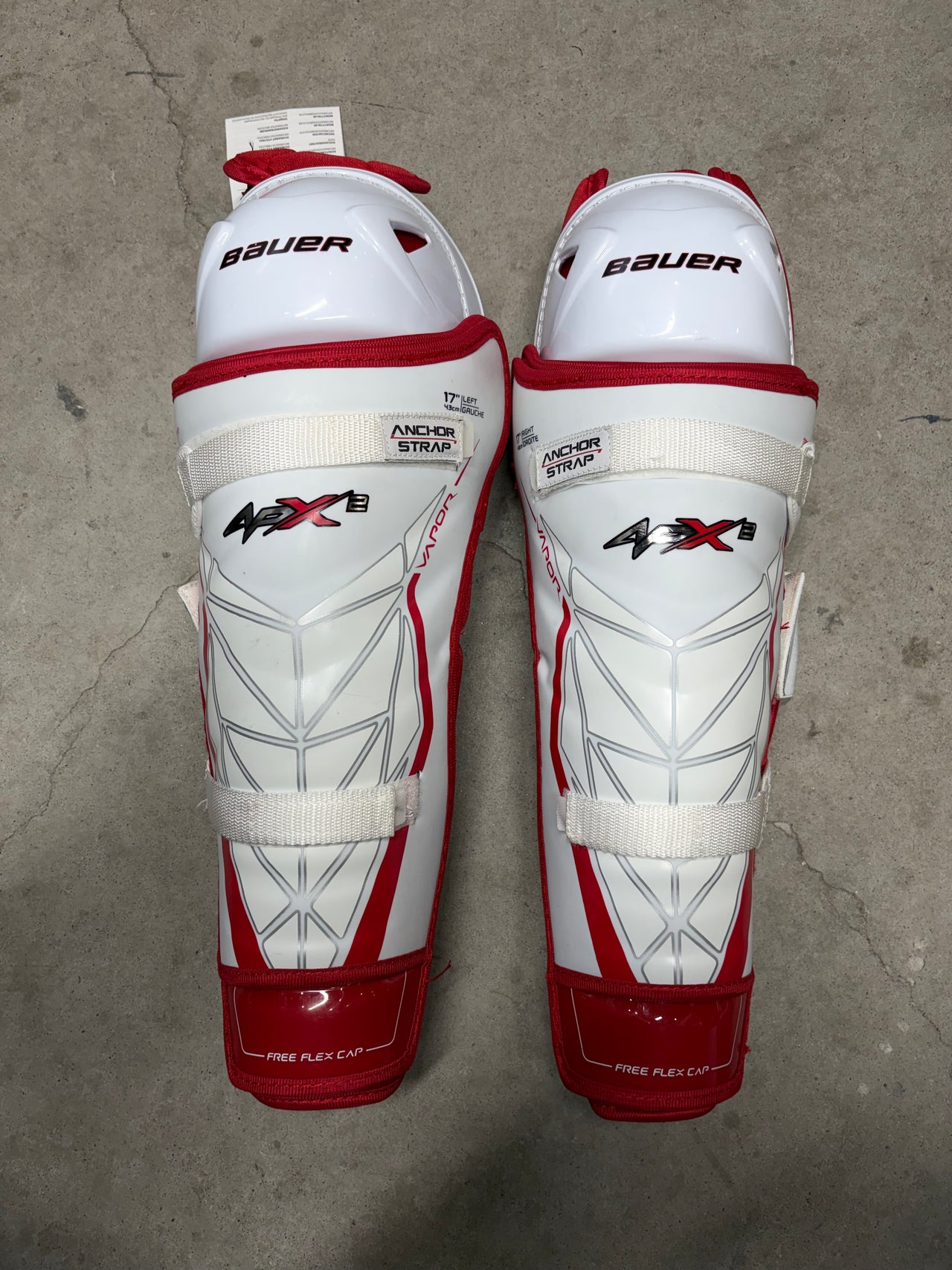 17” Senior Bauer Vapor APX2 Shin Guards (New) Pro Stock
