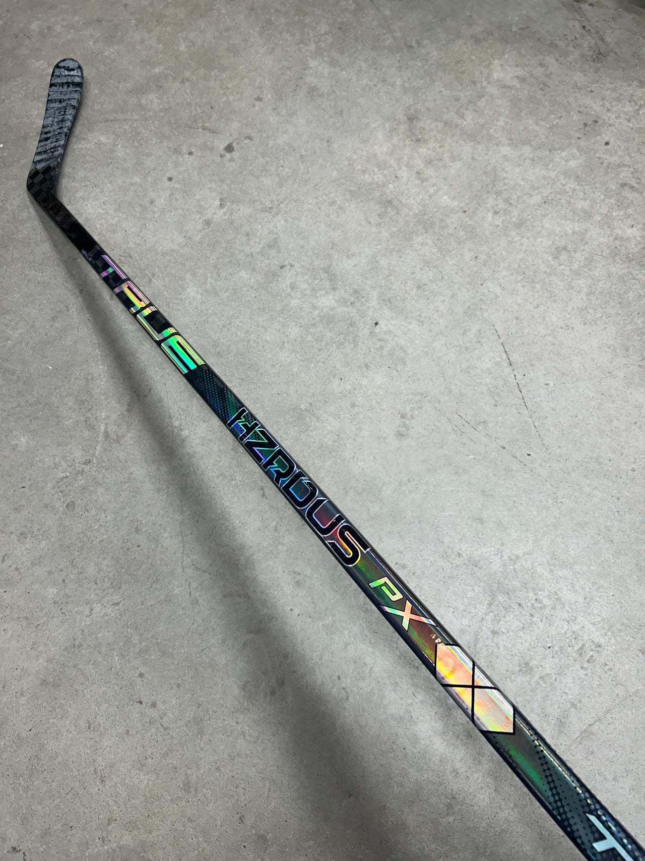 Right Hand 85 Flex Custom P28 True Hzrdus PX (Used) NHL