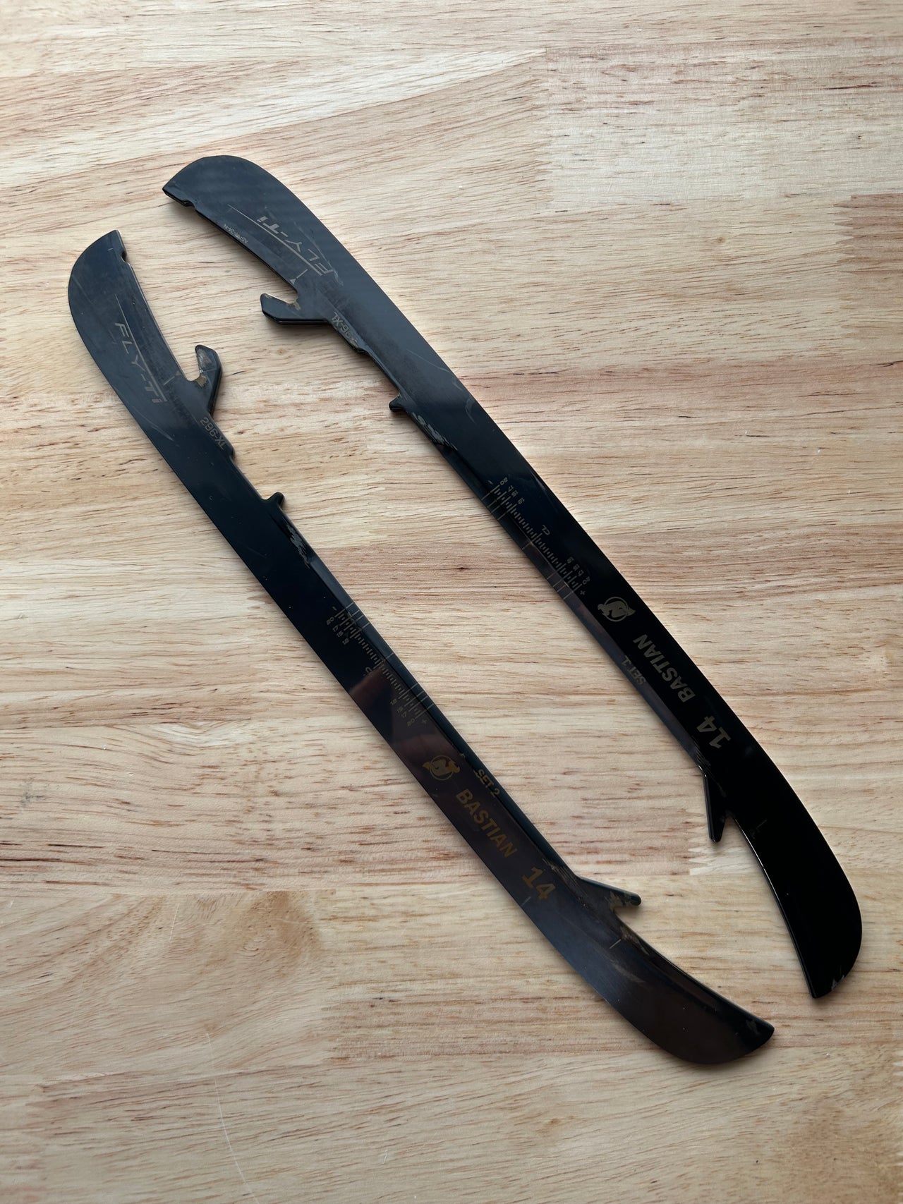 296mm Bauer FLY-TI Used (Like New) NHL New Jersey Devils Nathan Bastian Pro Stock (Blade/Runner)