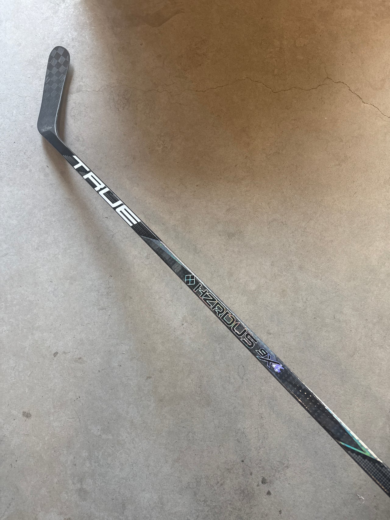 True HZRDUS SMOKE 85 flex, right hand, P90TM, pro stock hockey stick