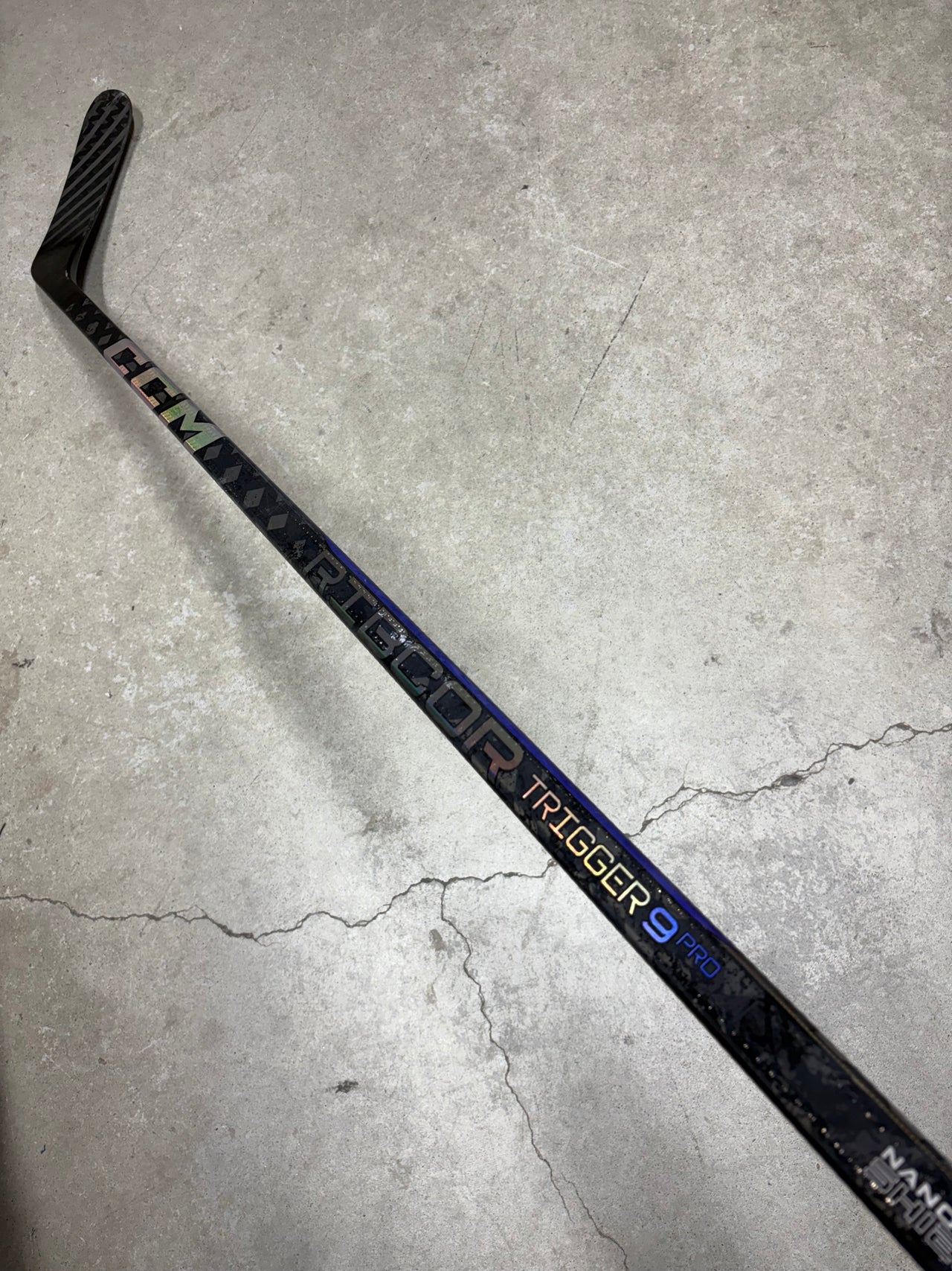 Right Hand 95 Flex P28M CCM Ribcor Trigger 9 (Like New)