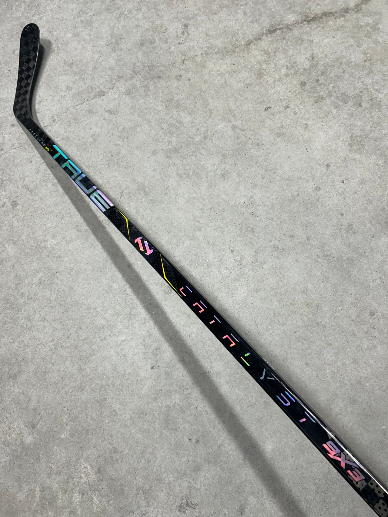 Right Hand 85 Flex P28 True Catalyst 9X3 (New) Pro Stock NHL