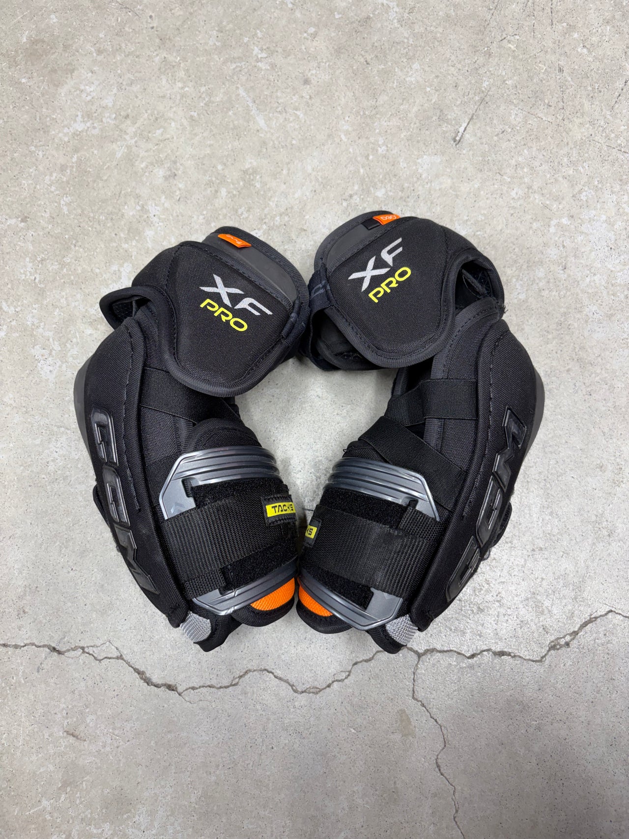 CCM XF Pro SR Large Elbow Pads (Like New) Pro Stock