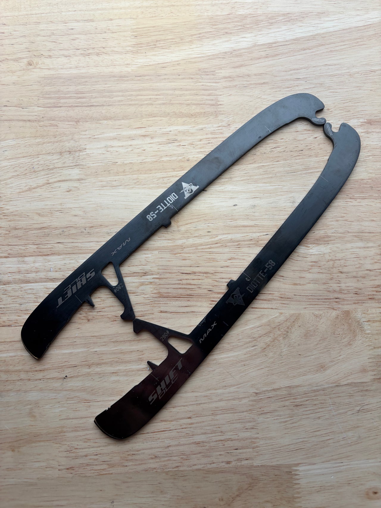Size 280mm True Shift DLC BlackSteel Used QMJHL Pro Stock Steel (Blade/Runner)