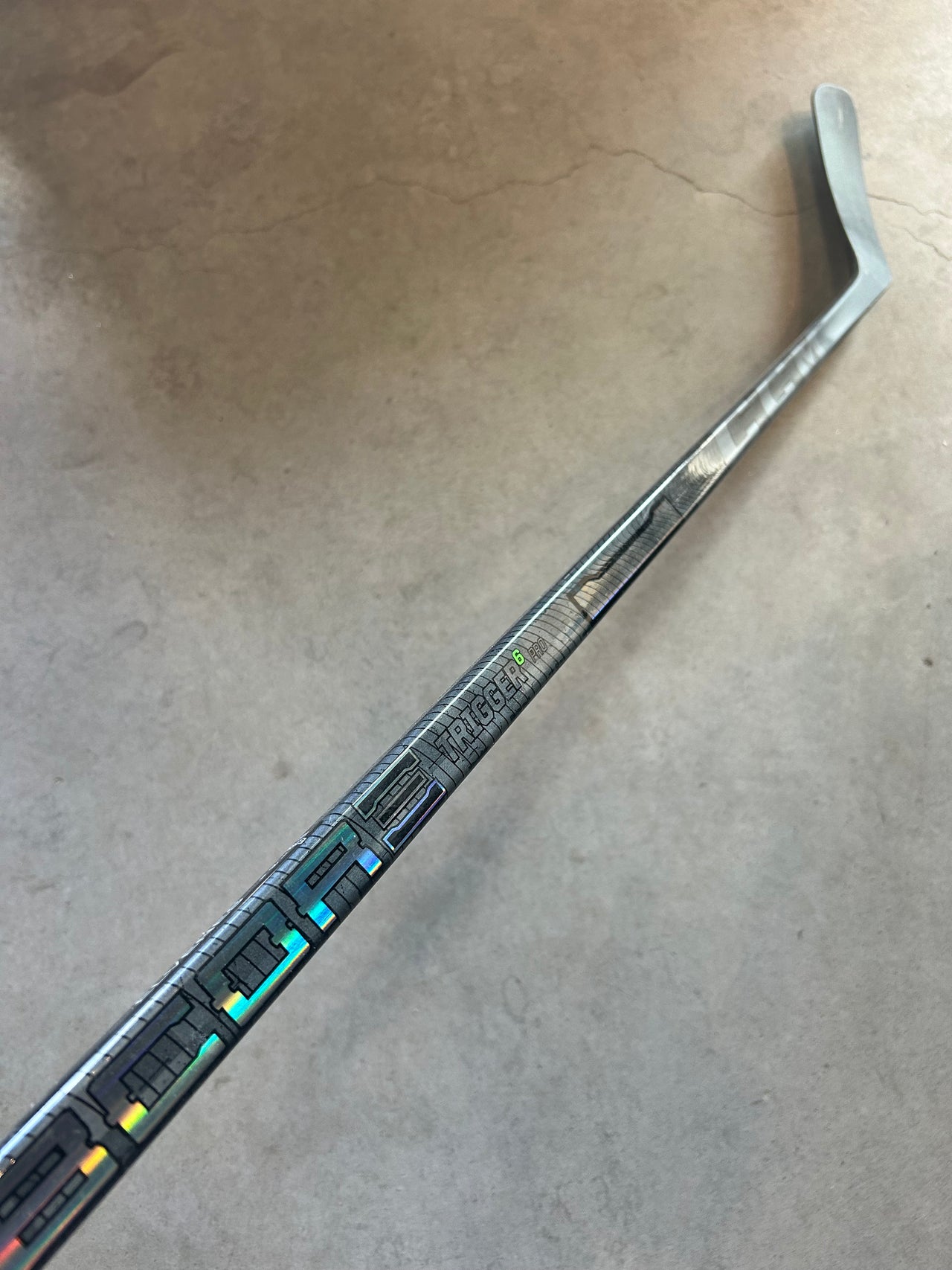 CCM TRIGGER 6 PRO - 80 FLEX - P88M - LEFT HAND - NEW