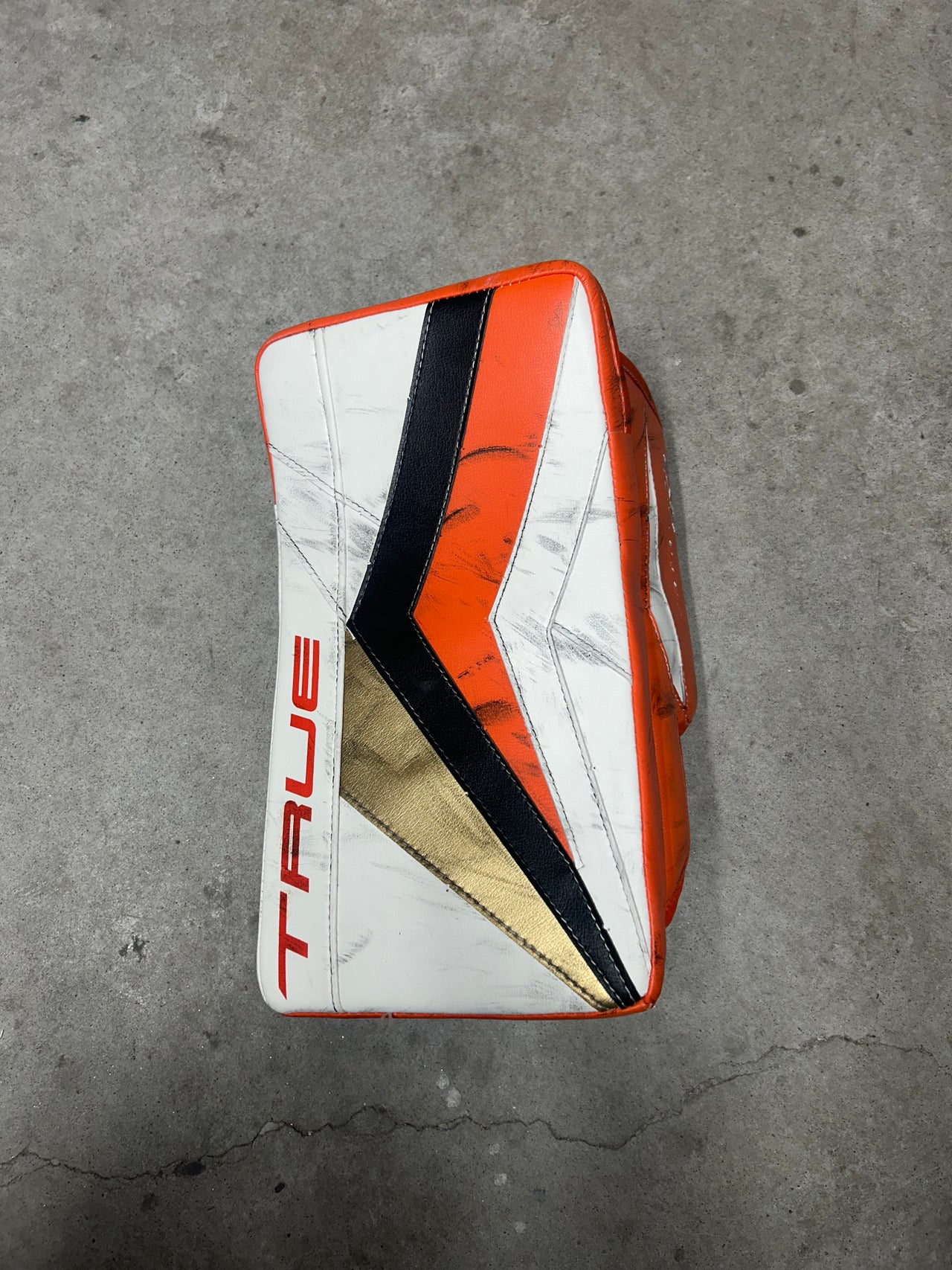 True Catalyst Px3 Goalie Blocker John Gibson Pro Stock Used