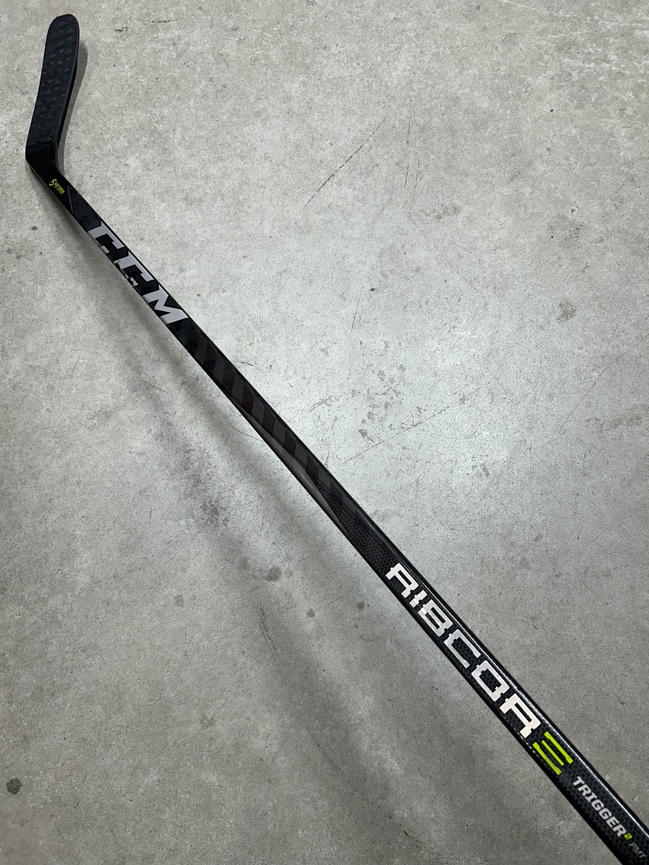 Right Hand 65 Flex Custom P88 CCM Ribcor Trigger 2 PMT Pro Stock (Used)