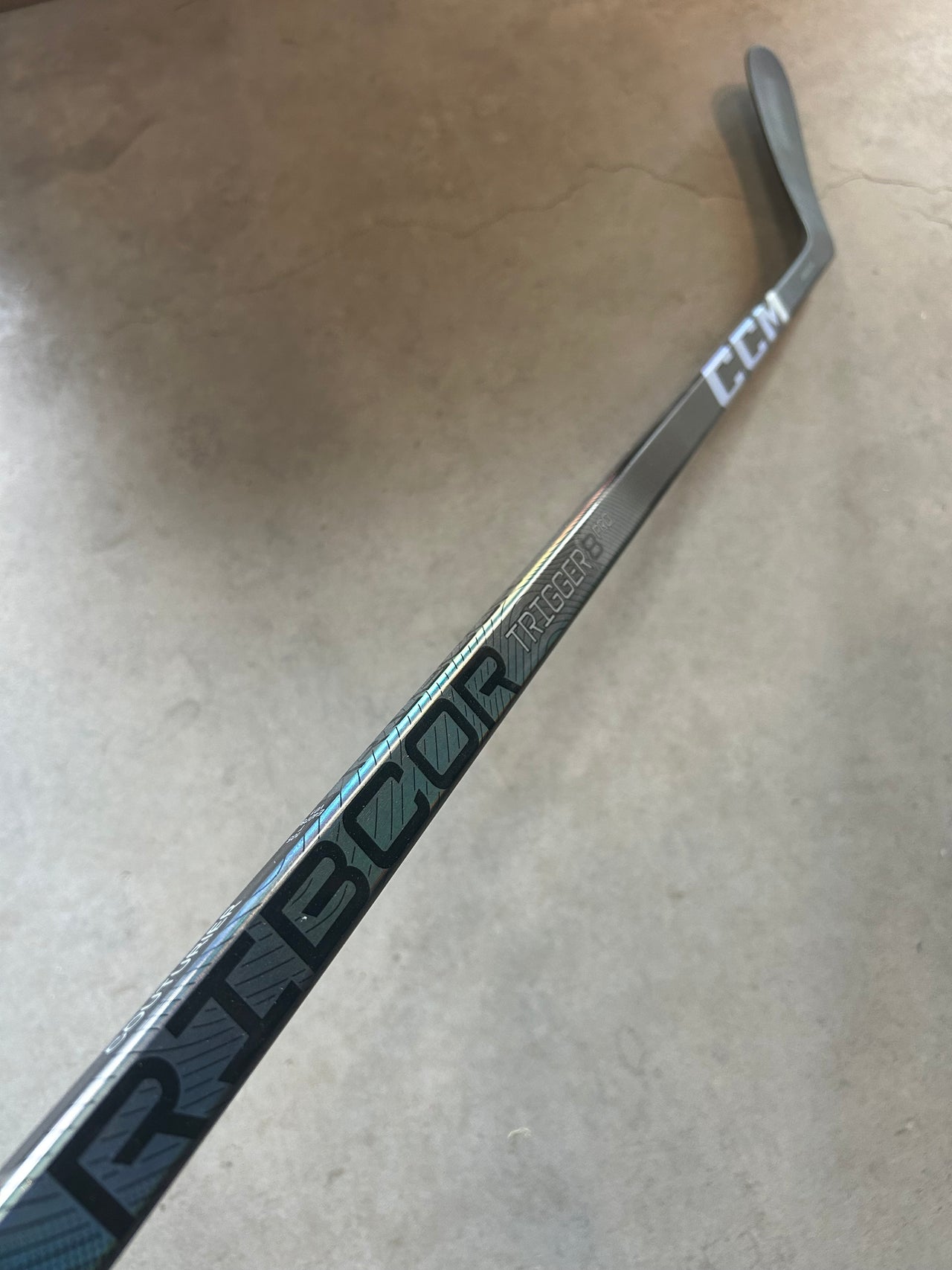 CCM TRIGGER 8 PRO - 105 FLEX - P88 - LEFT HAND - NEW