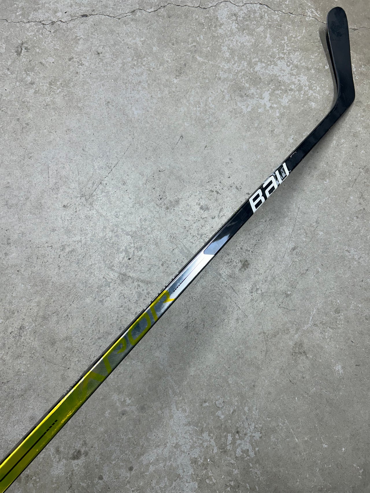 Left Hand 87 Flex P90TM Bauer Hyperlite (Used) Pro Stock