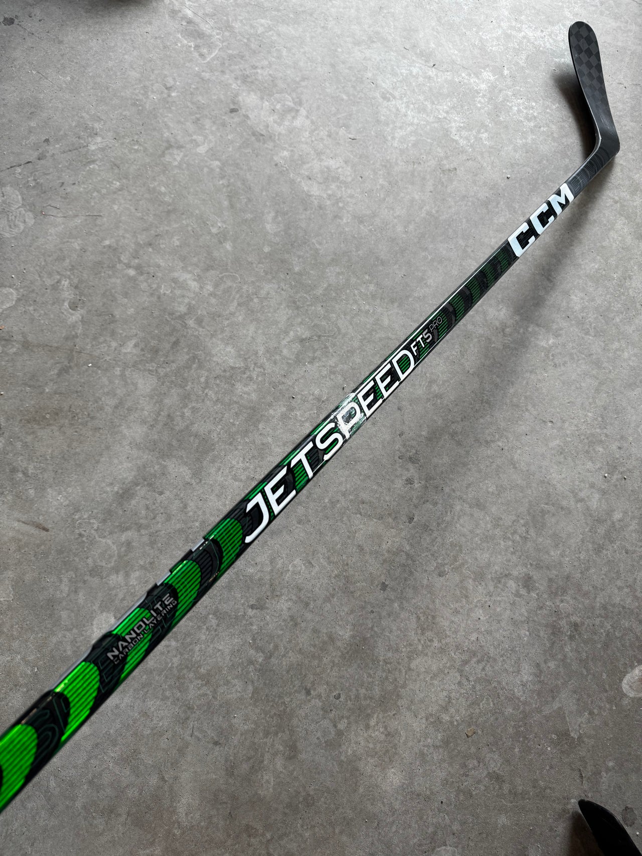 CCM JETSPEED FT5 PRO - 85 FLEX - P29 - LEFT HAND - NEW